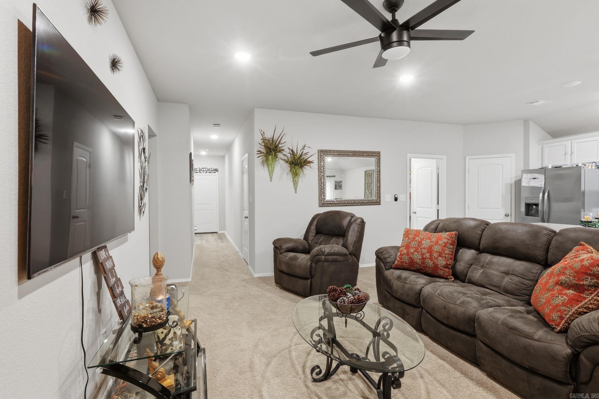 1290 Crotale Street Property Photo 6