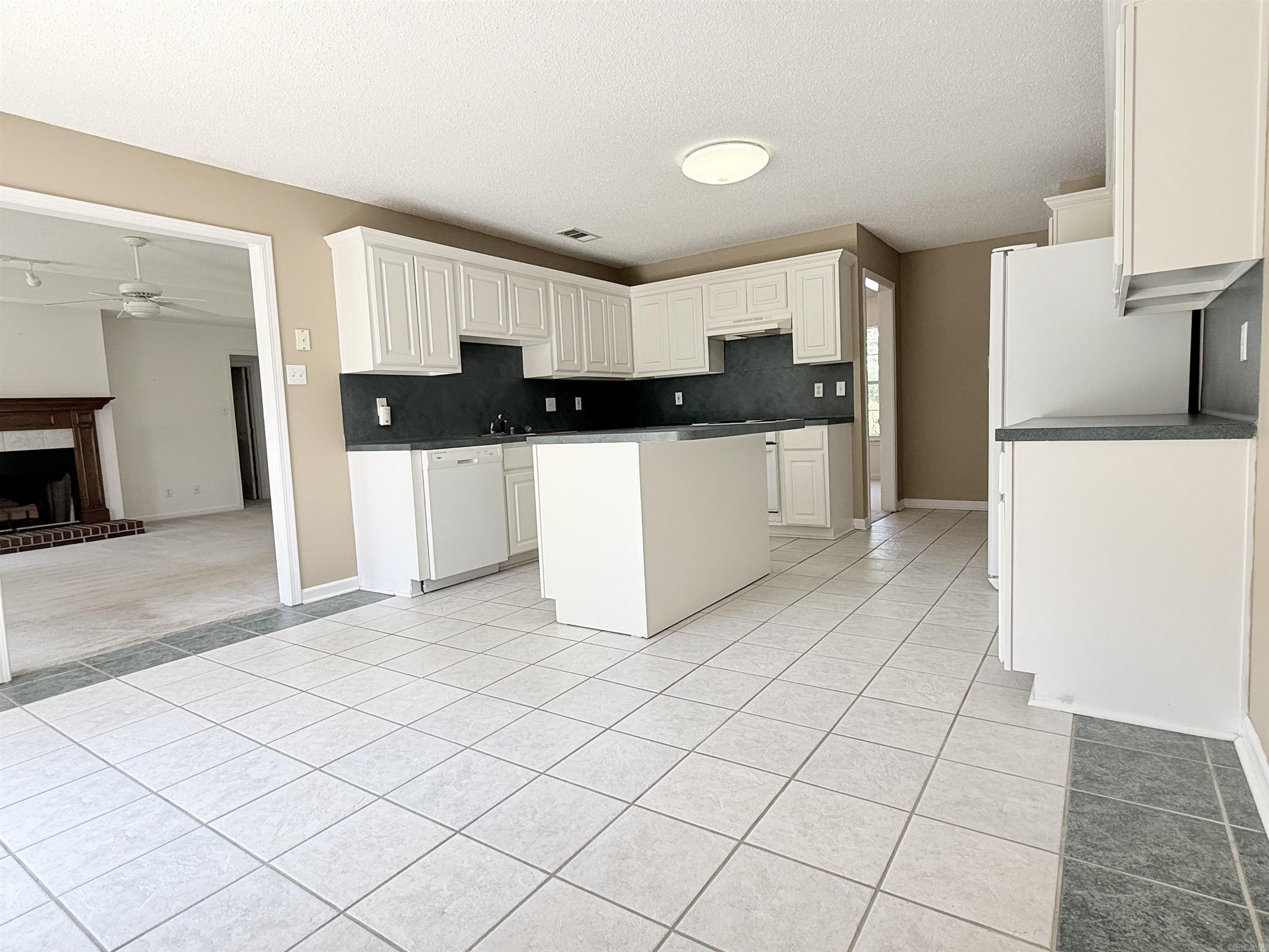 917 Timberwolf Trail Property Photo 12