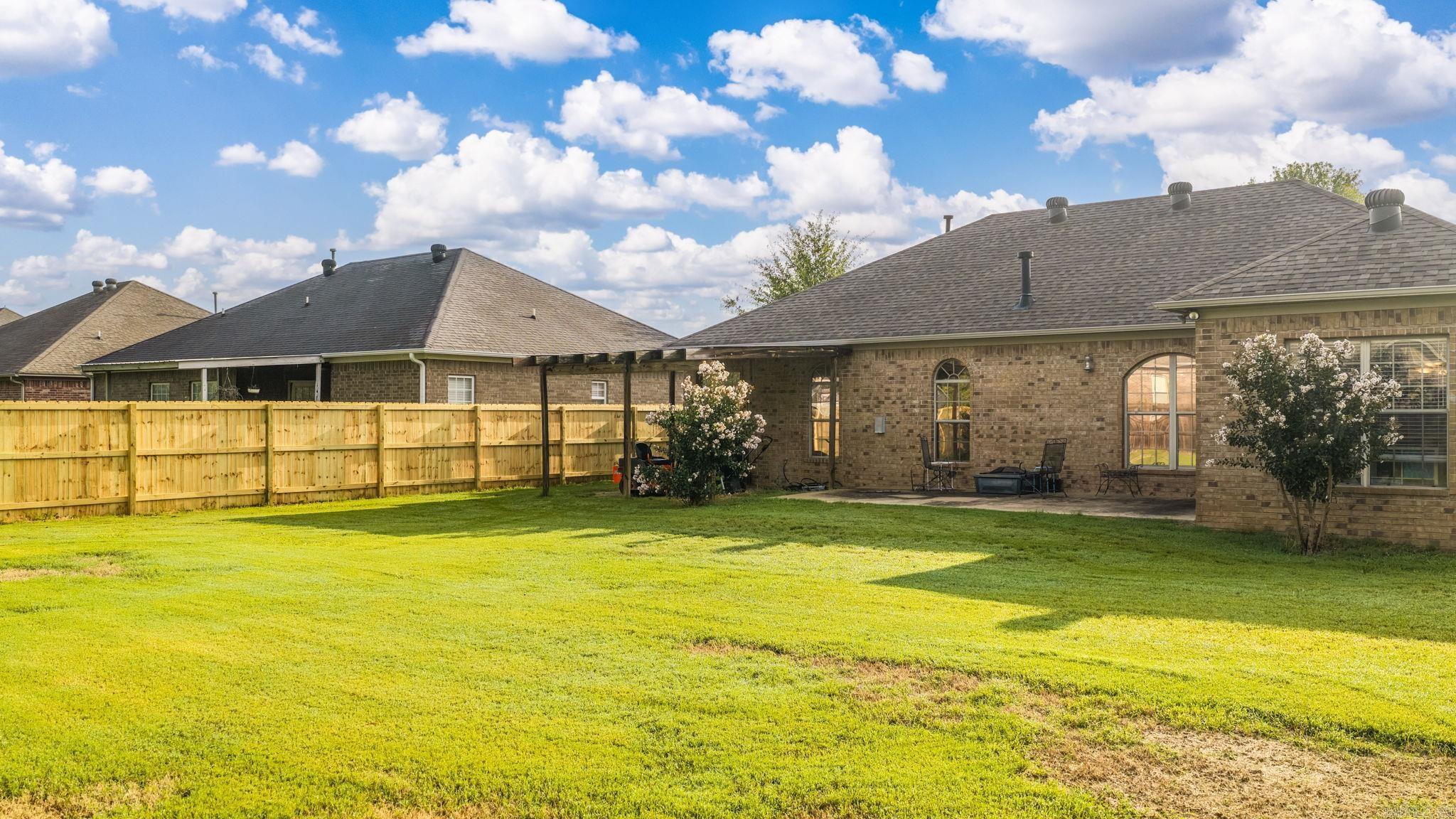 1745 Gardenia Property Photo 7