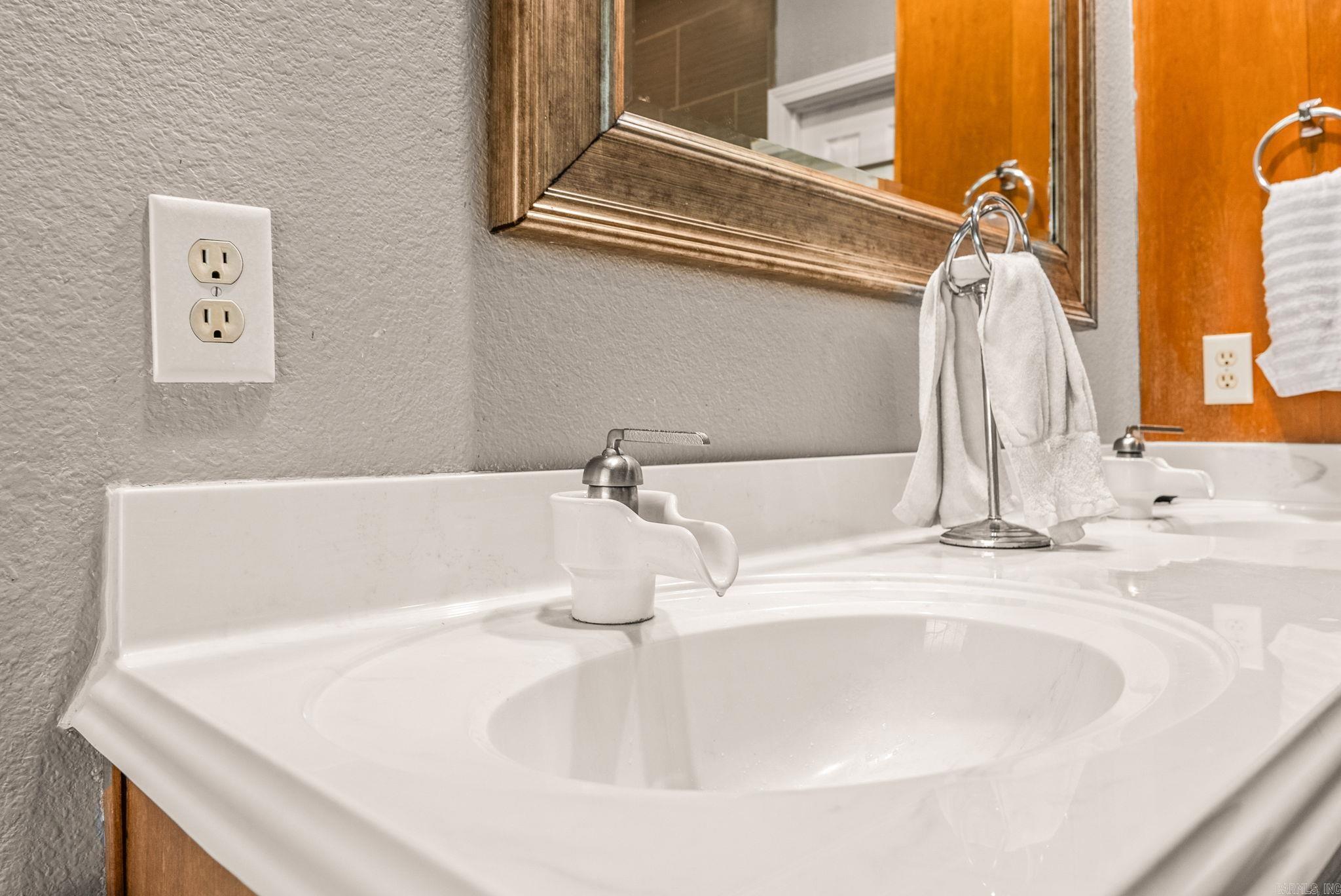 1745 Gardenia Property Photo 27