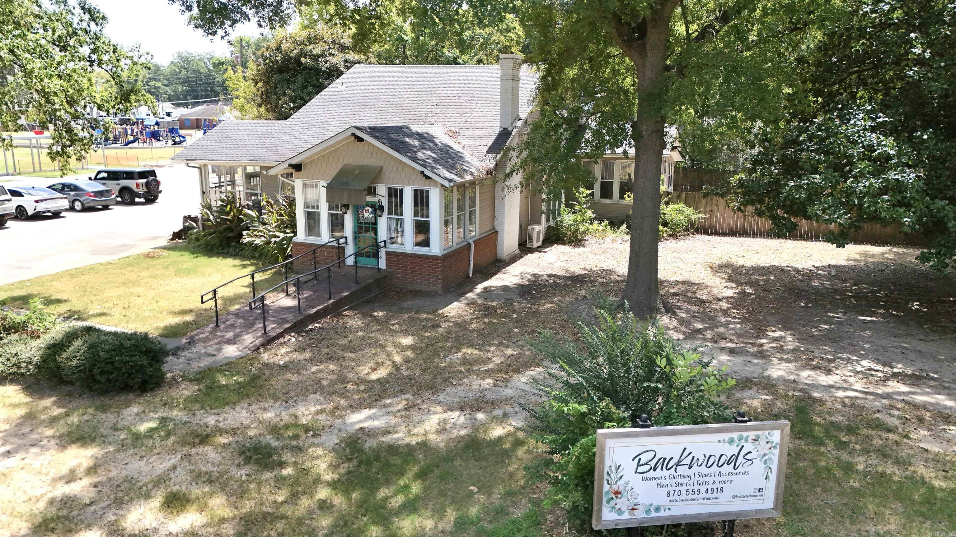 9 Shafer Street Property Photo 1