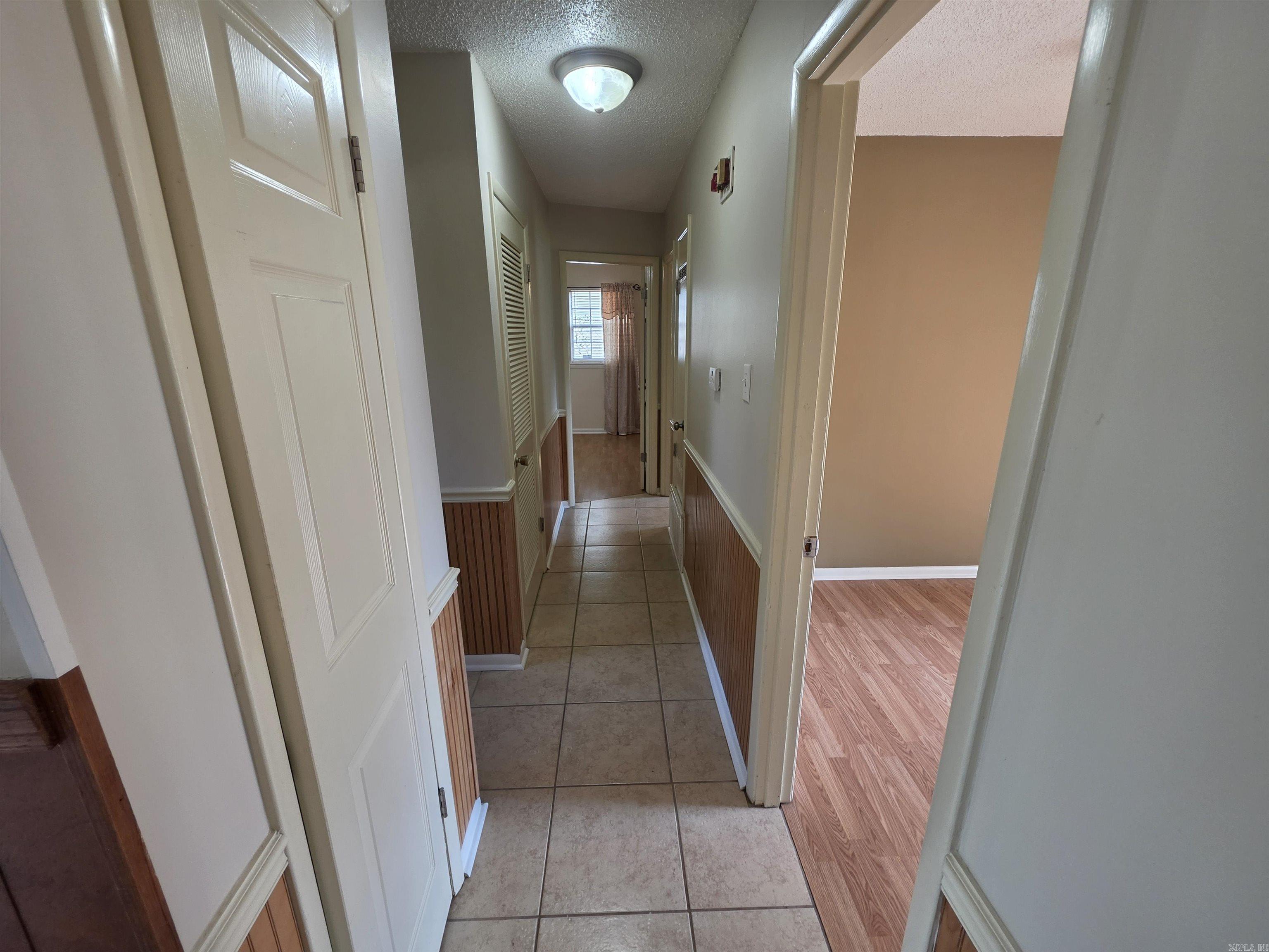 415 S Center Property Photo 9