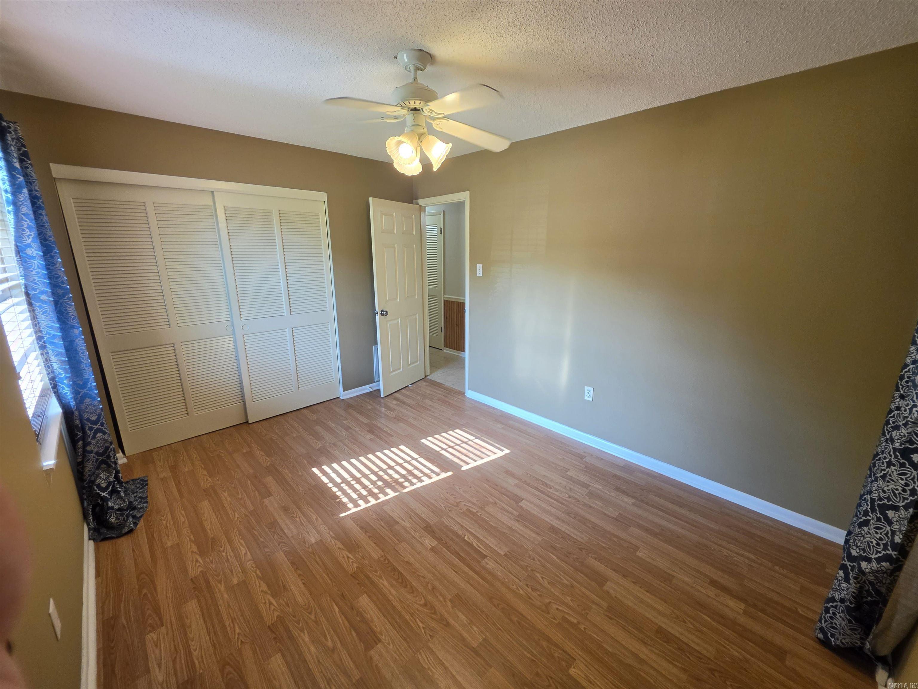 415 S Center Property Photo 15