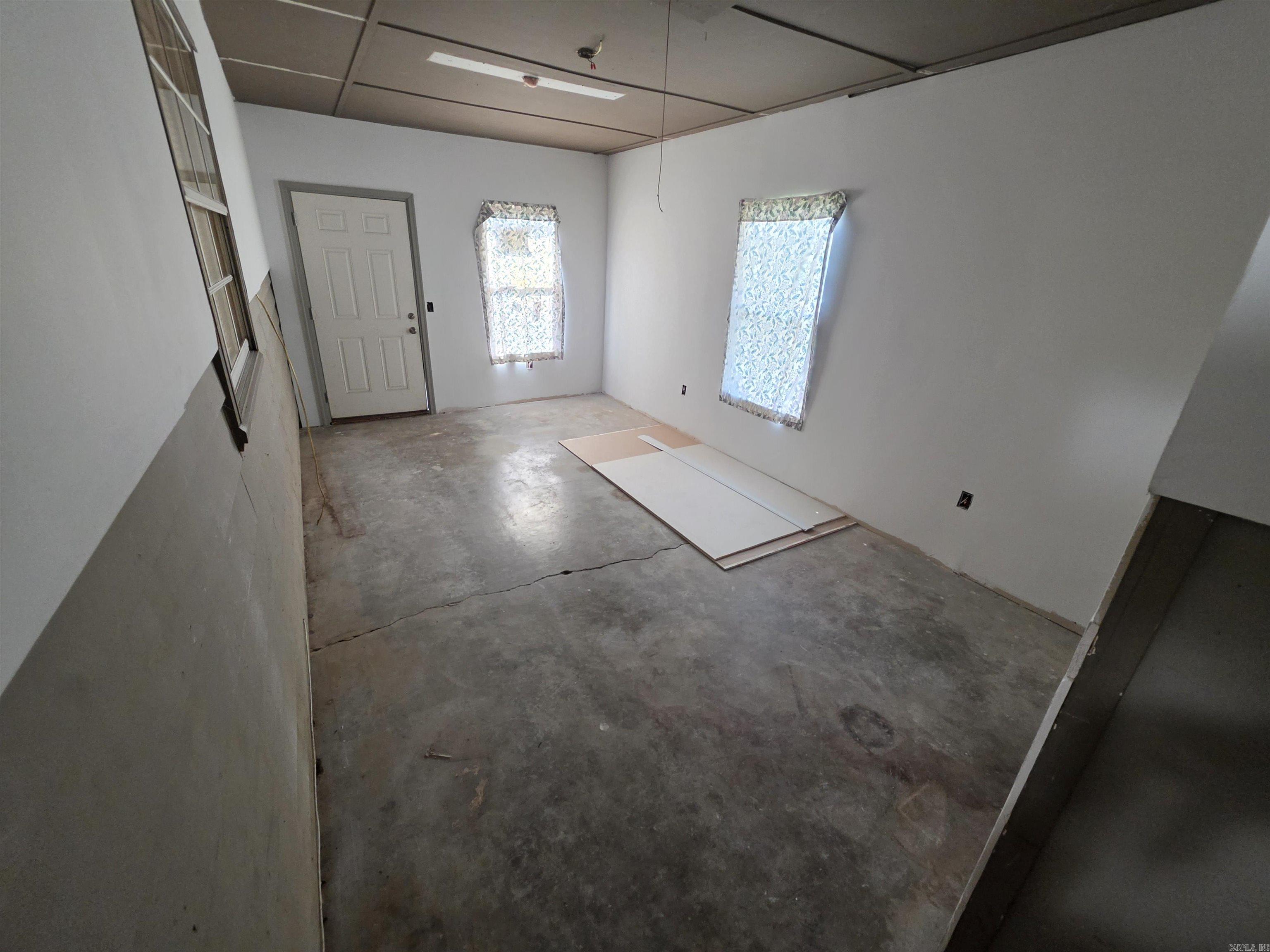 415 S Center Property Photo 25