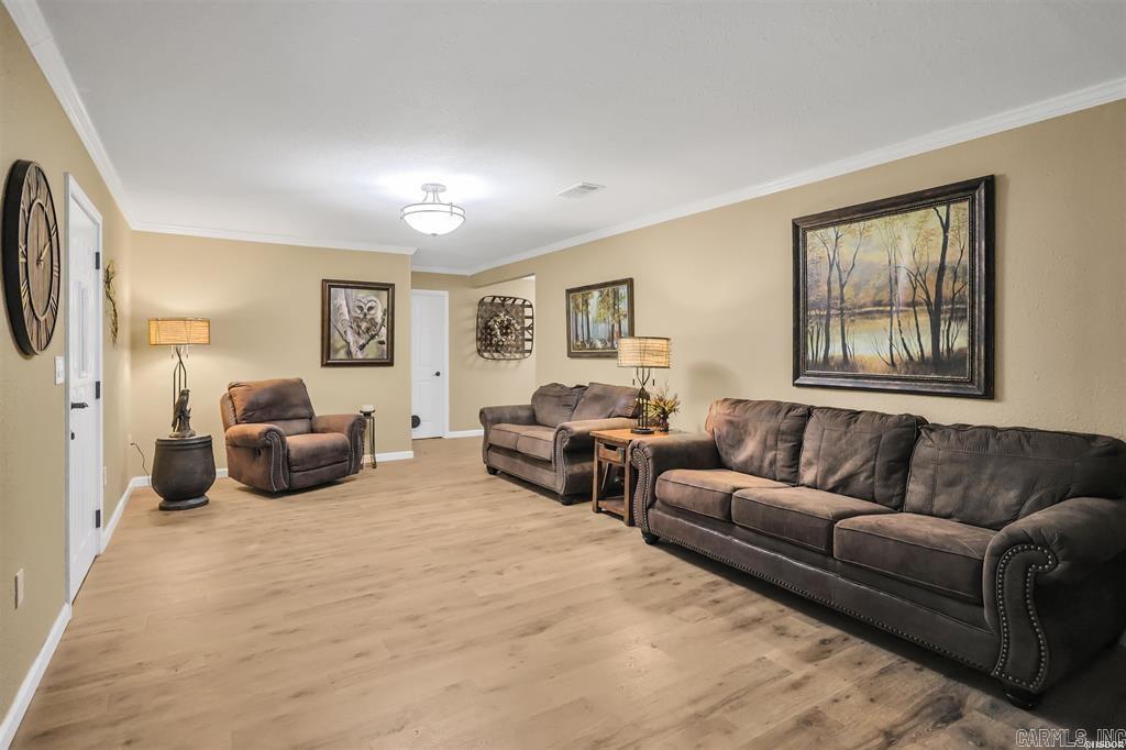 148 Deer Ridge Property Photo 7