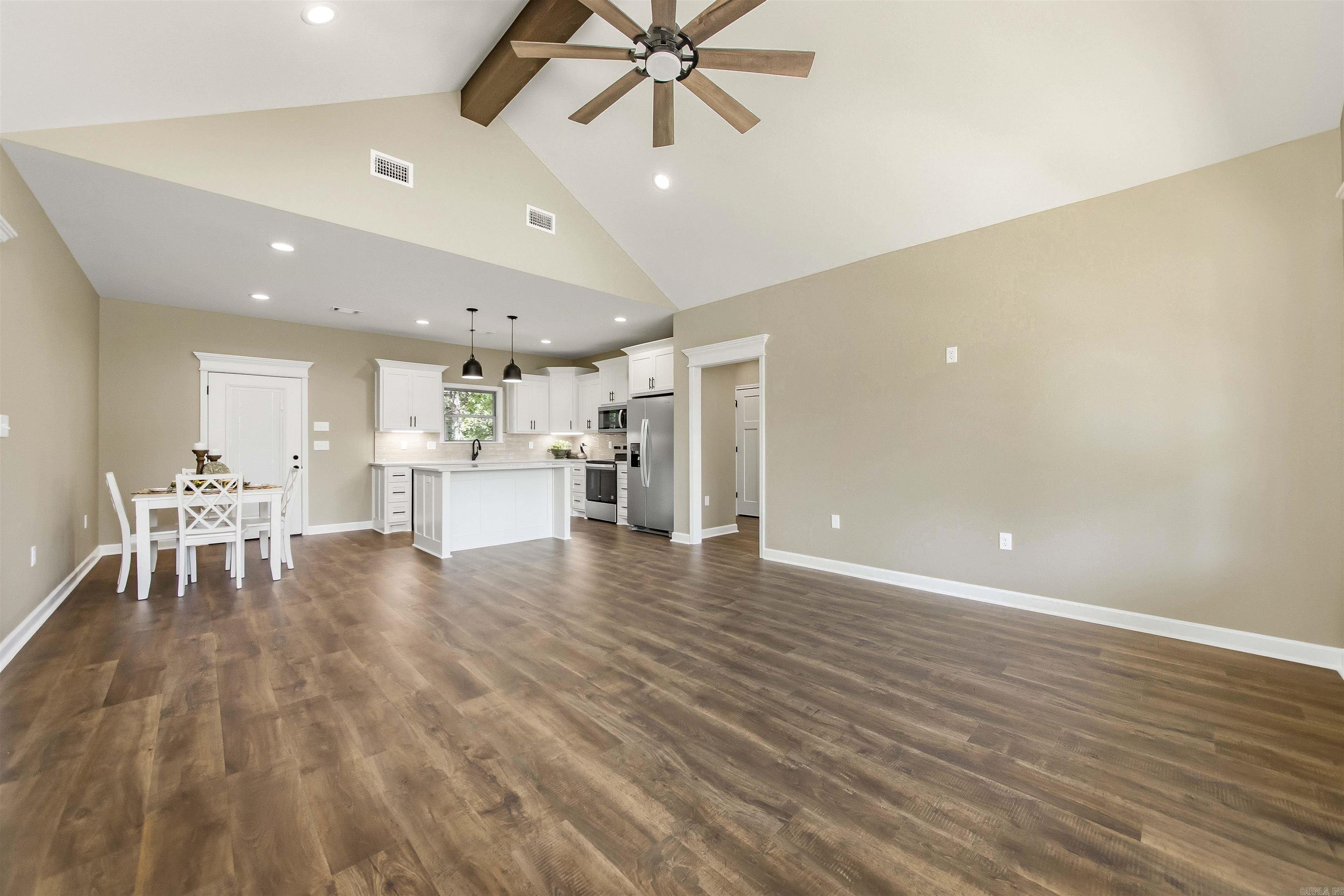 284 Shiloh Property Photo 6