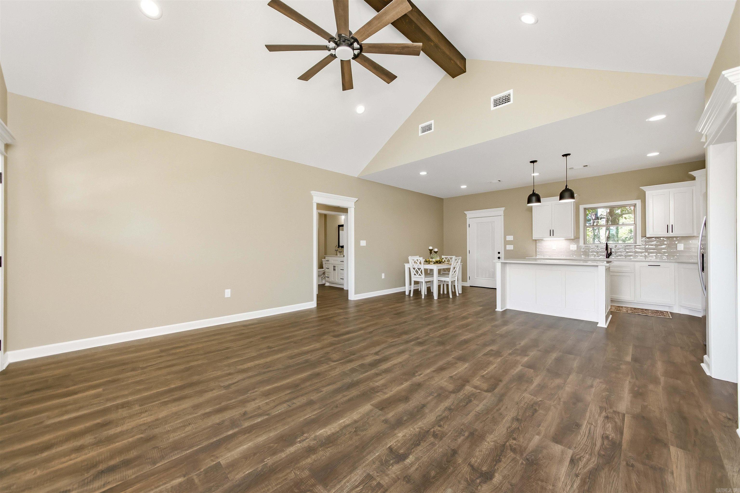 284 Shiloh Property Photo 7