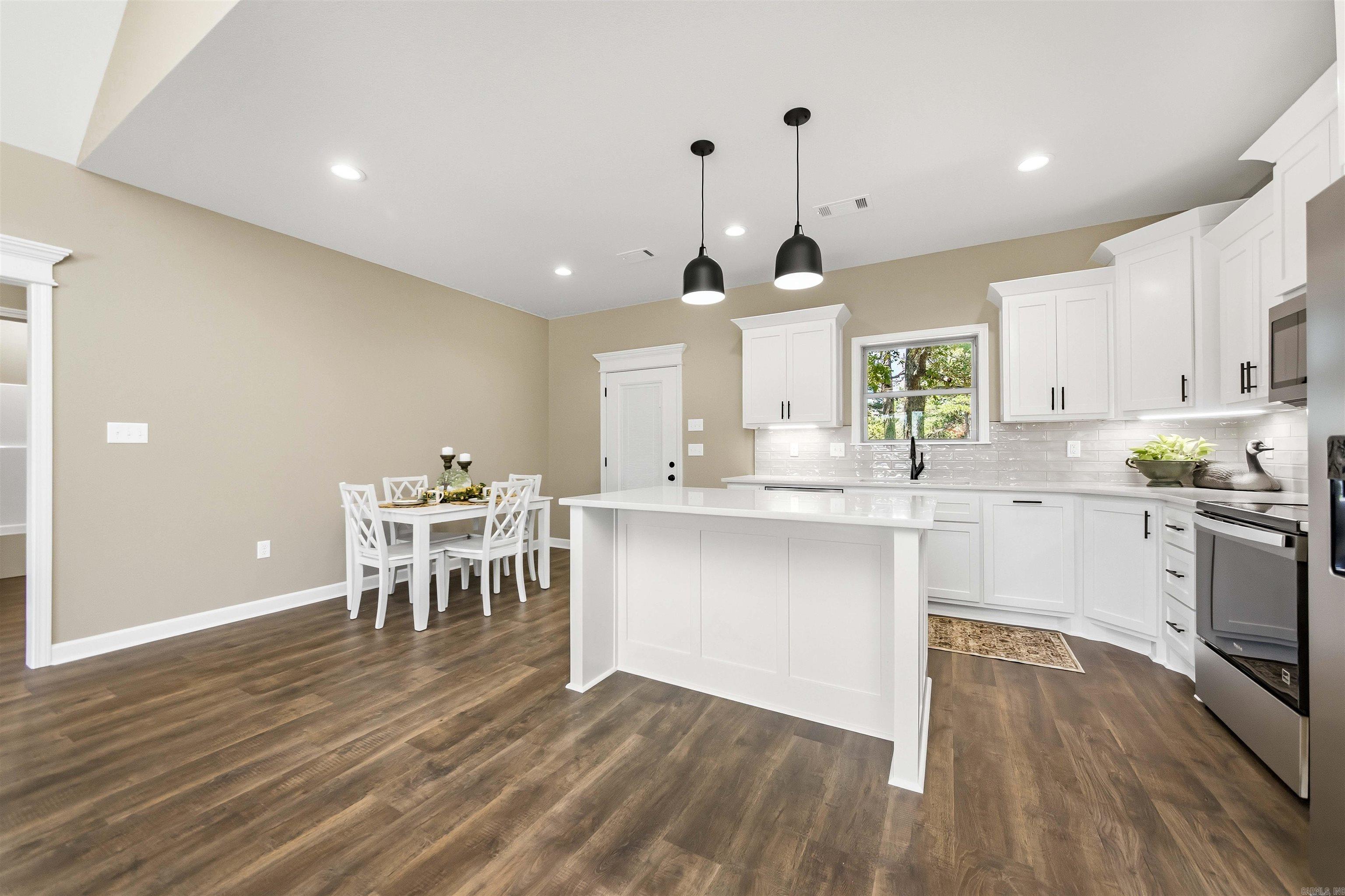 284 Shiloh Property Photo 8