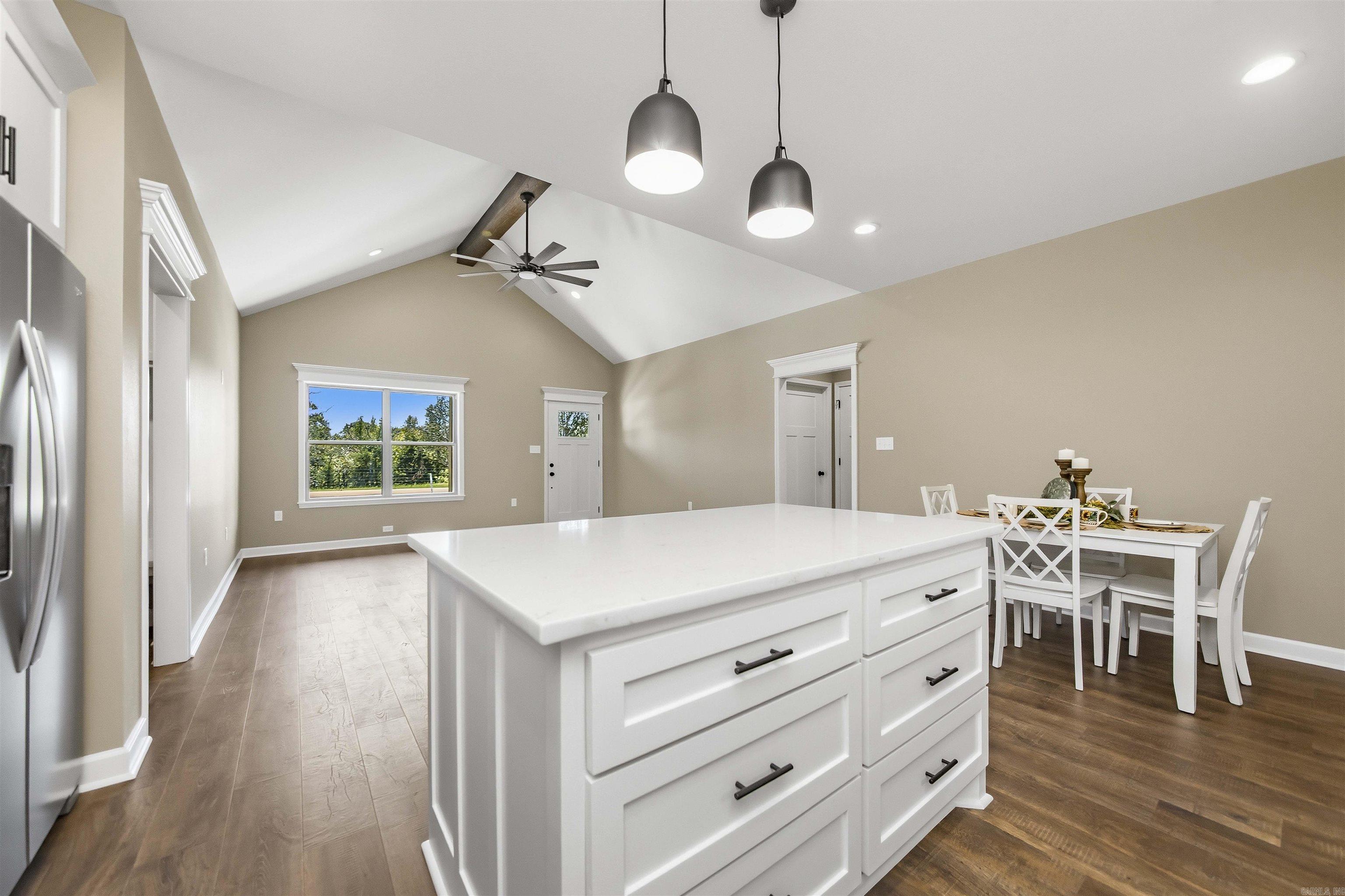 284 Shiloh Property Photo 10