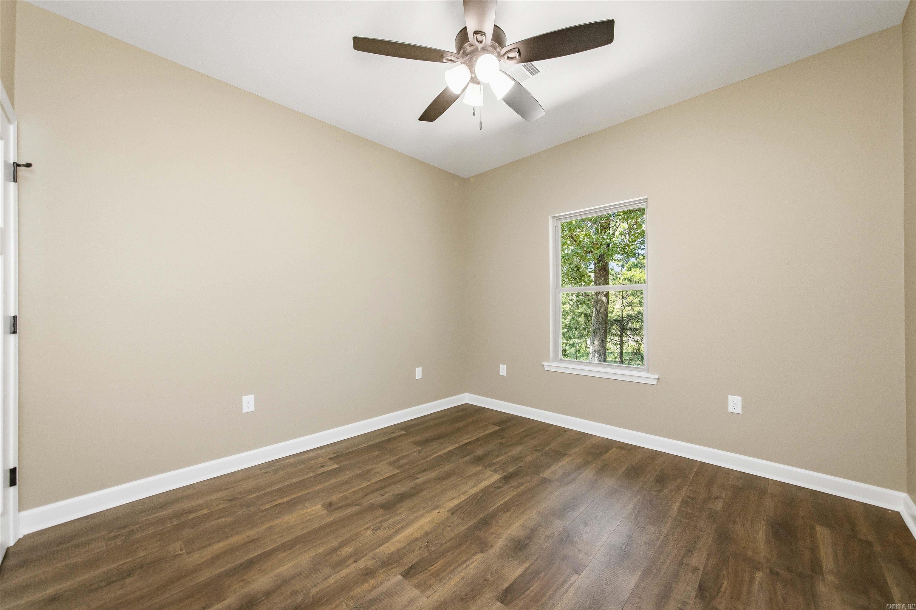 284 Shiloh Property Photo 30