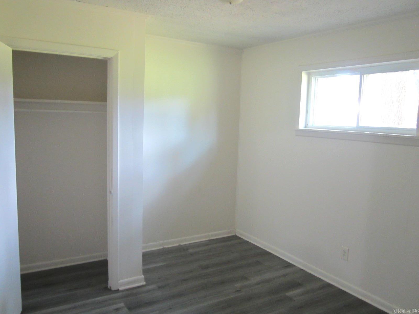 208-210 Smart Street Property Photo 7