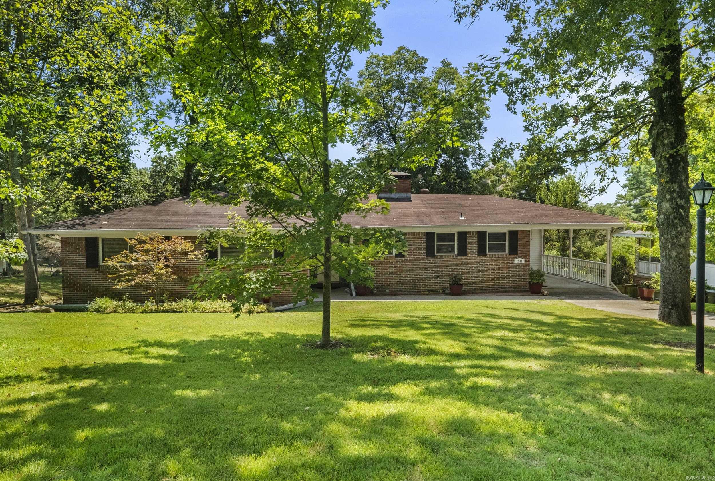 7501 Gable Drive Property Photo 3