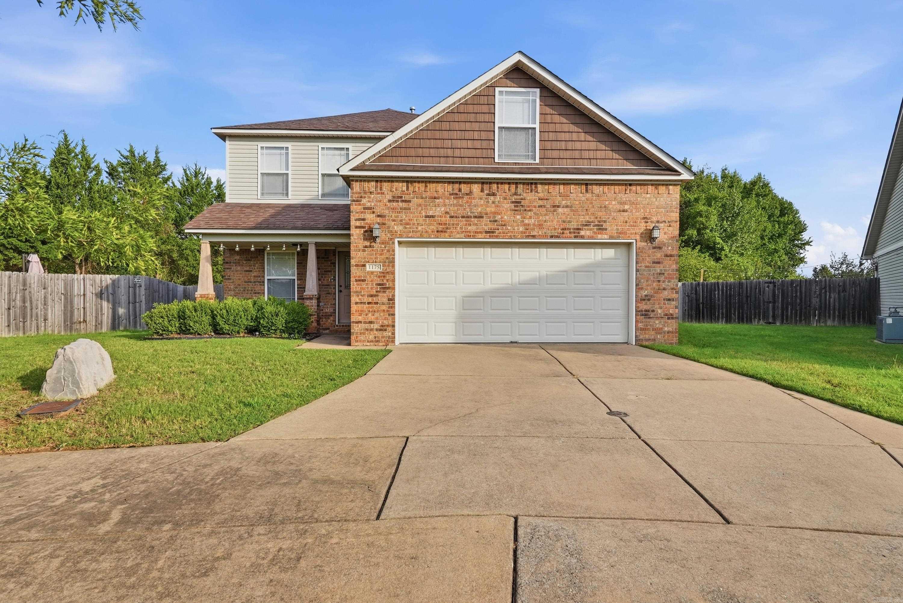 1175 Verbena Dr Property Photo 1