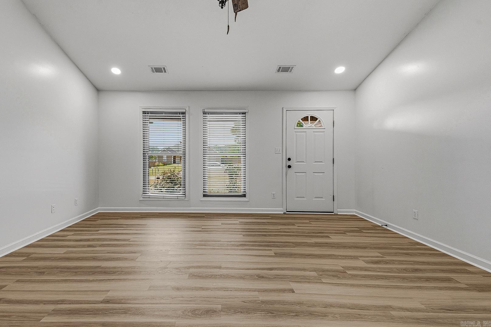 127 County Road 335 Property Photo 5