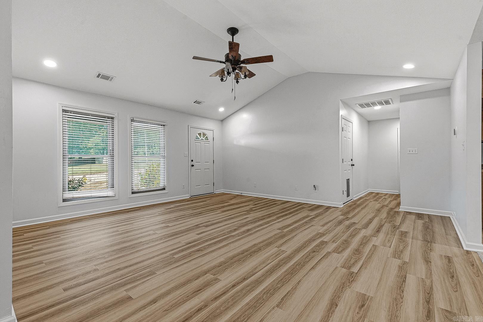 127 County Road 335 Property Photo 6