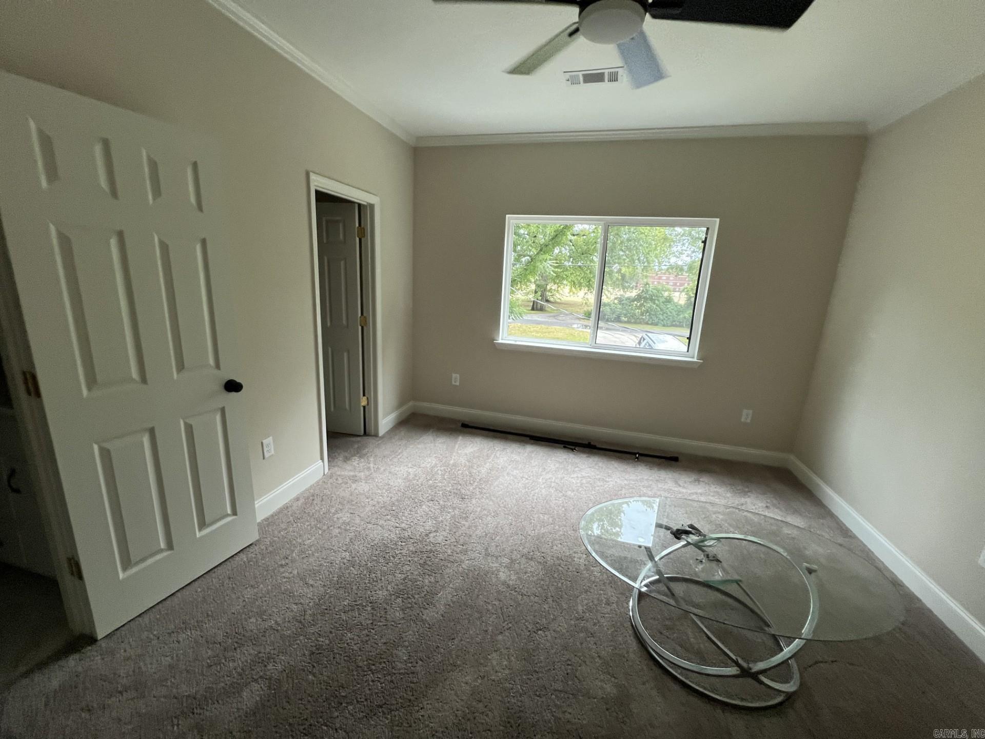 1024 Welch Street Property Photo 4