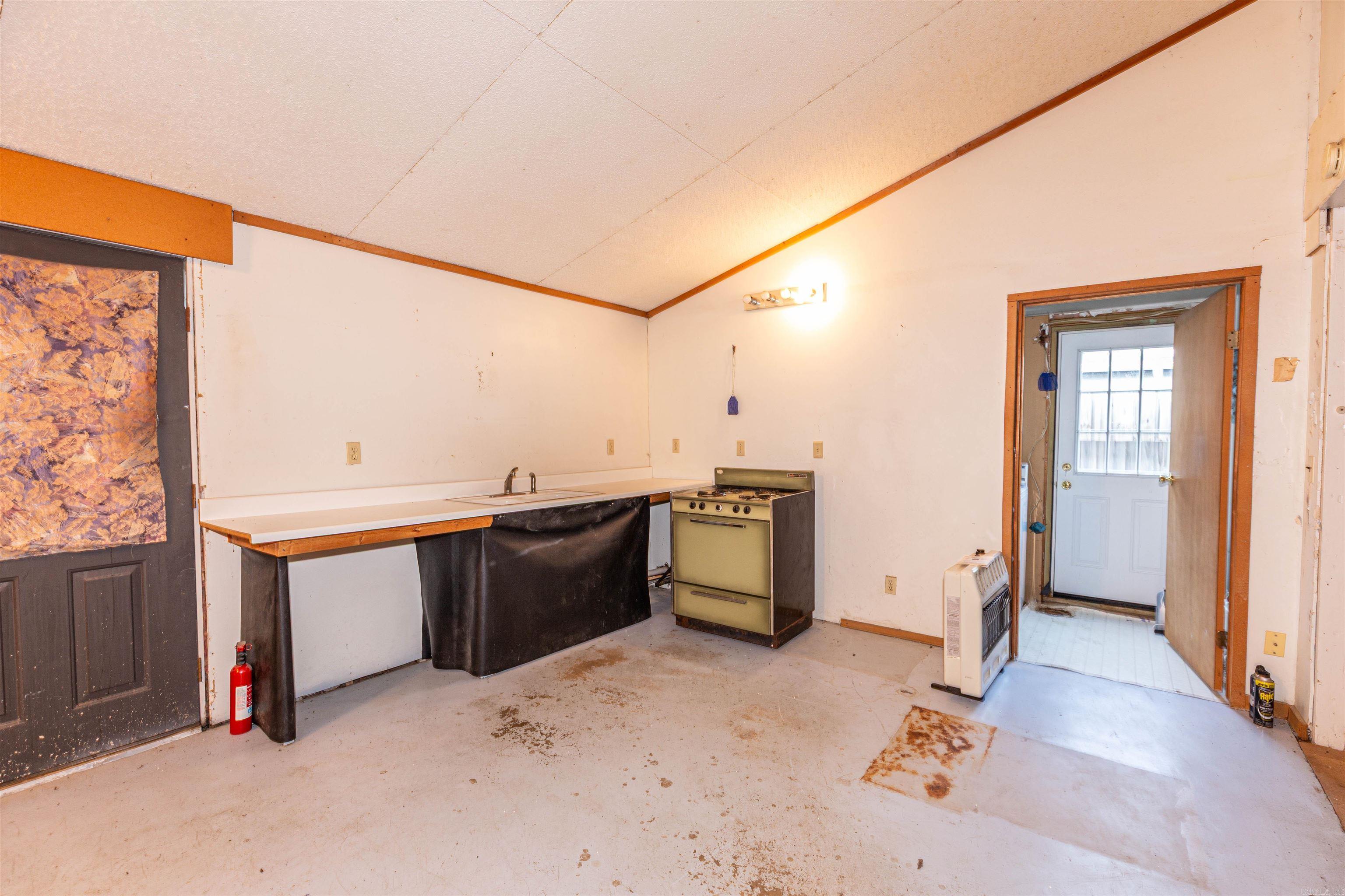 8519 & 8601 Arch Street Pike Property Photo 32