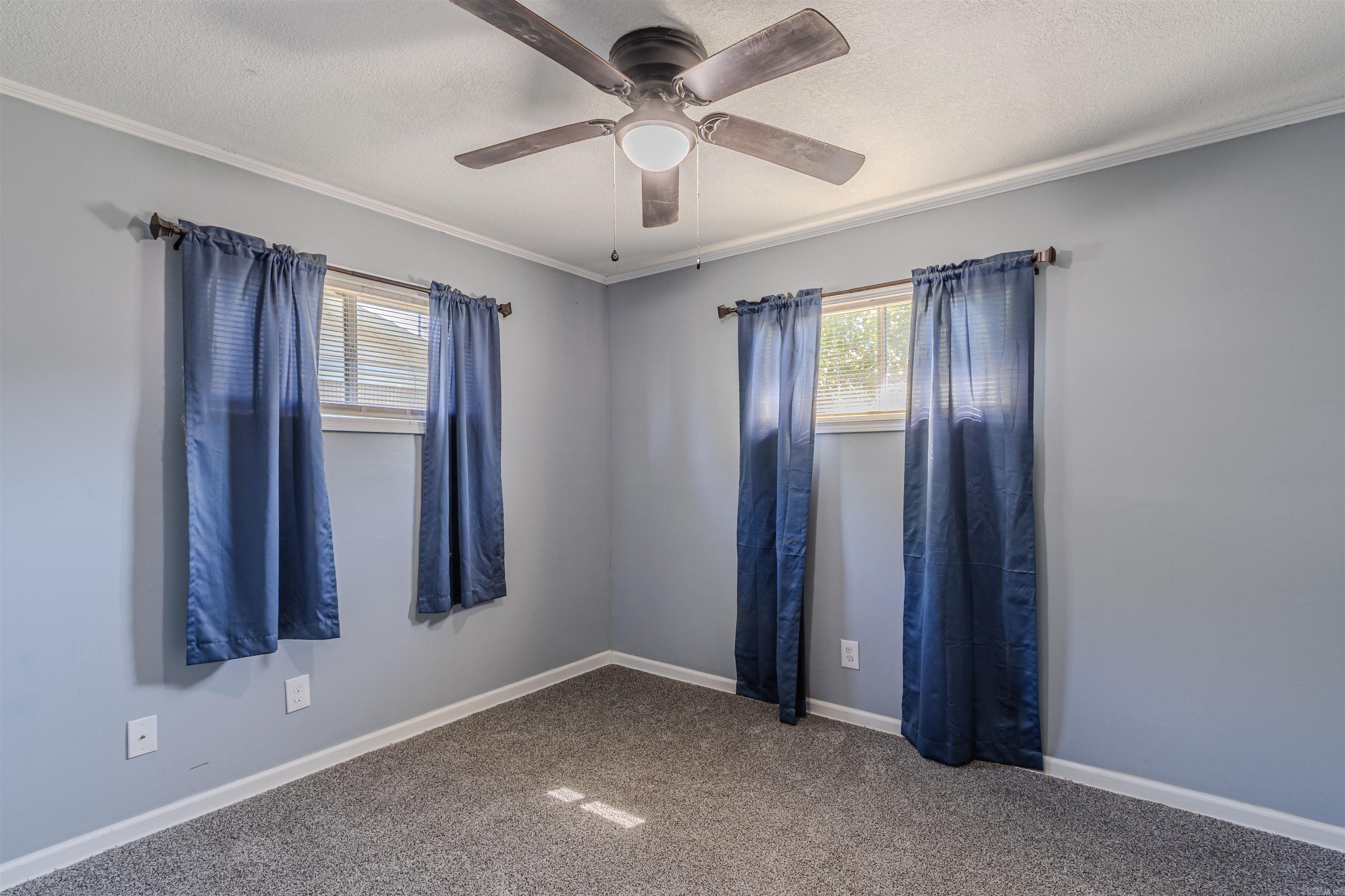 511 N 9 1/2 St Property Photo 14