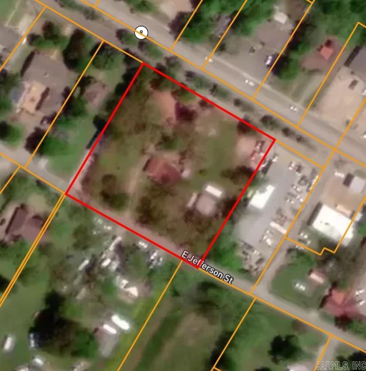 305 Service Street Property Photo 15