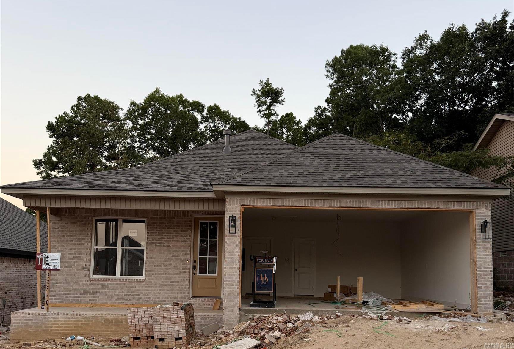 13017 Arthur Lane Property Photo 1