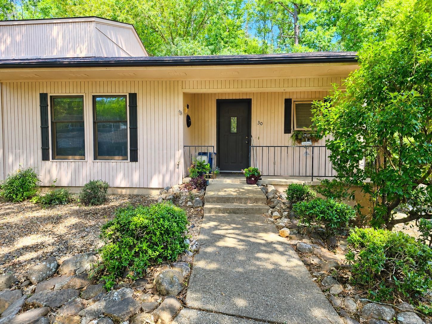 30 Reddina Lane Property Photo 1