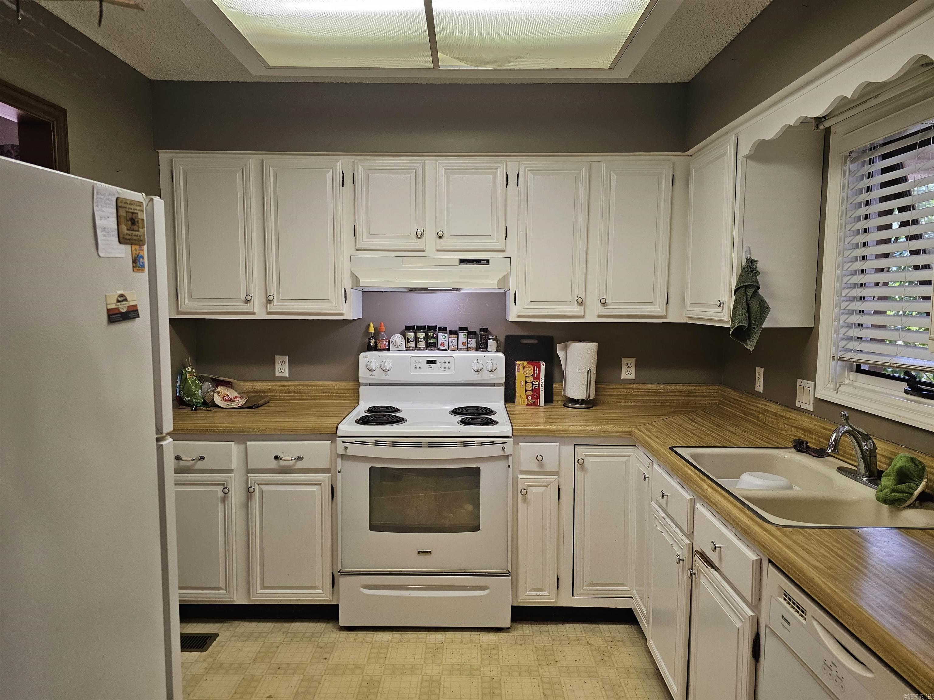 30 Reddina Lane Property Photo 2