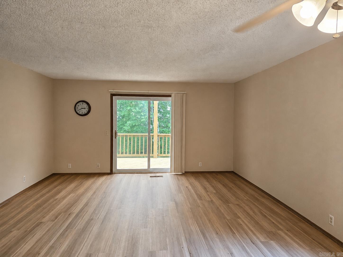 30 Reddina Lane Property Photo 3