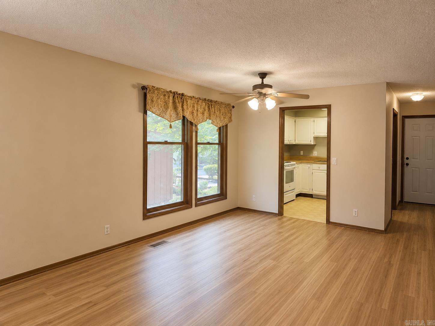 30 Reddina Lane Property Photo 4