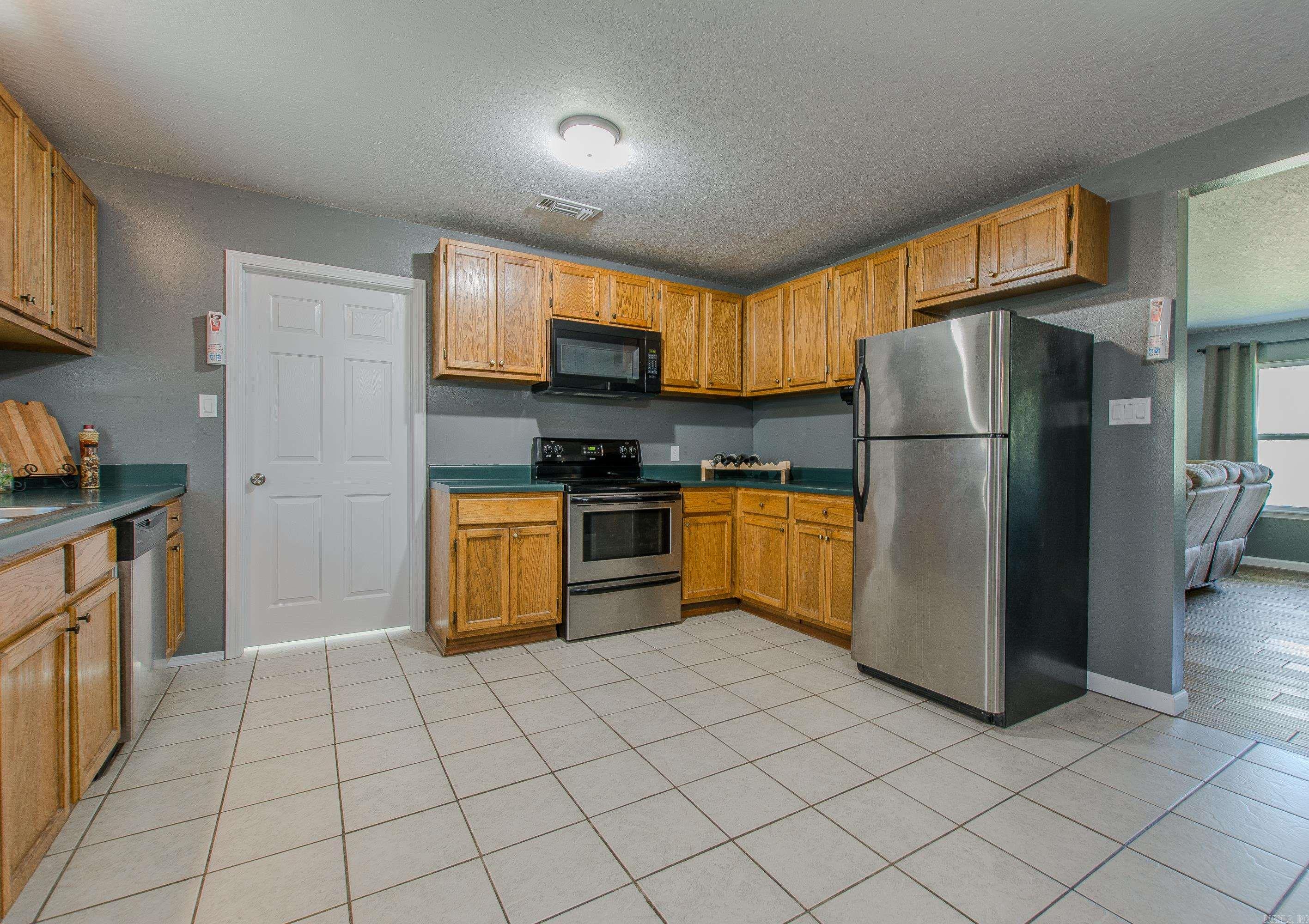 17 S Highway 369 Property Photo 12