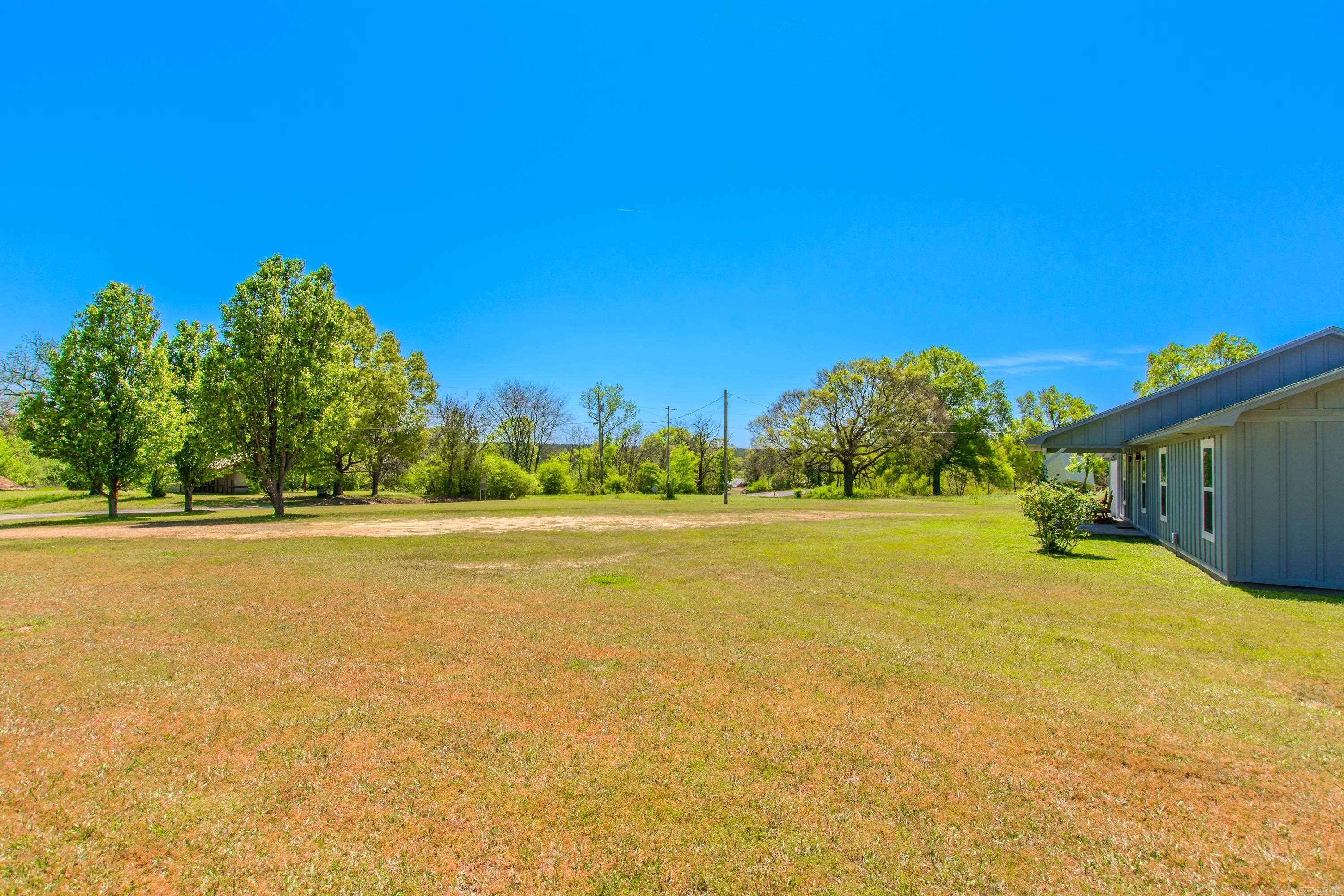 17 S Highway 369 Property Photo 38