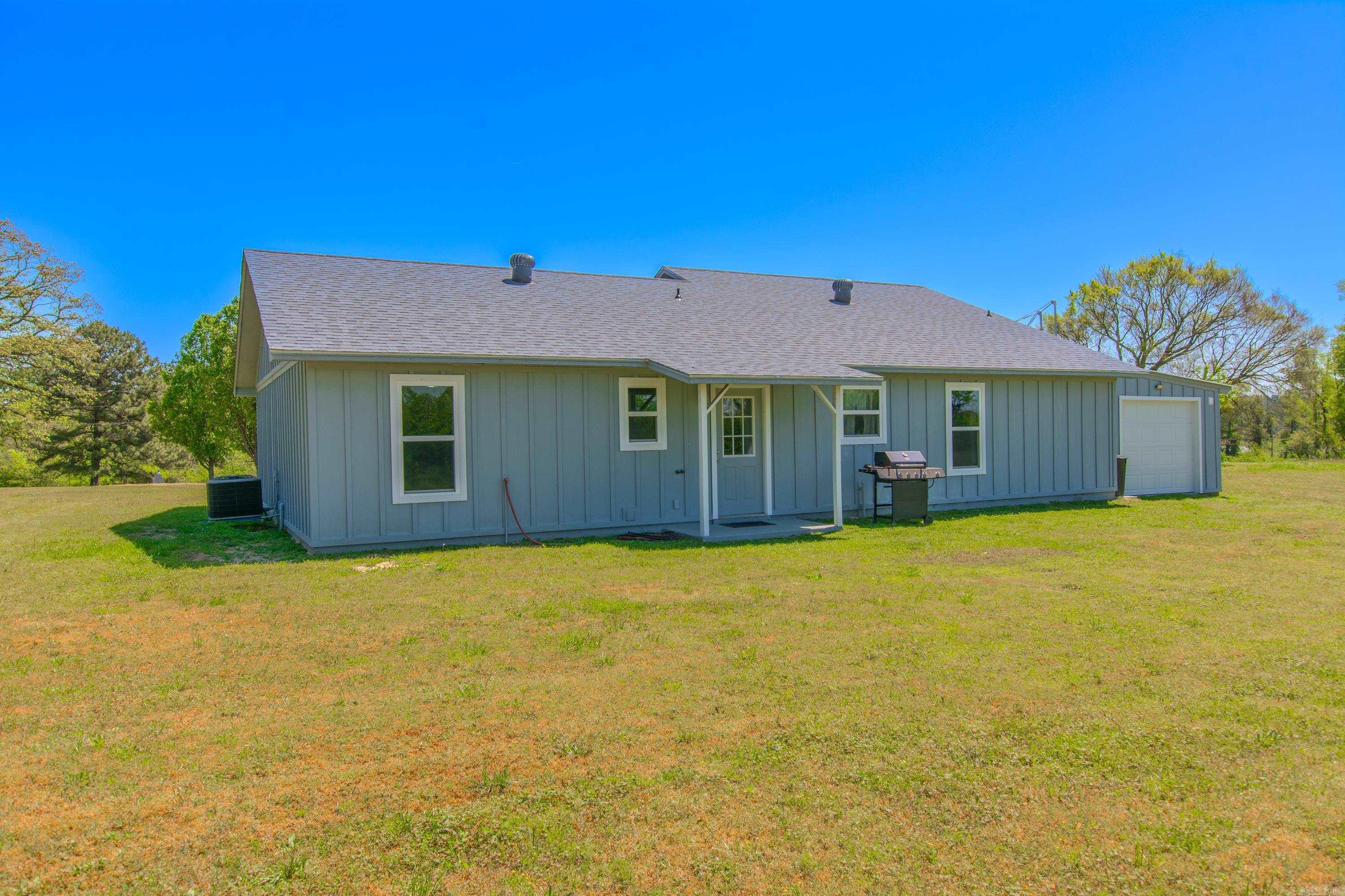 17 S Highway 369 Property Photo 45