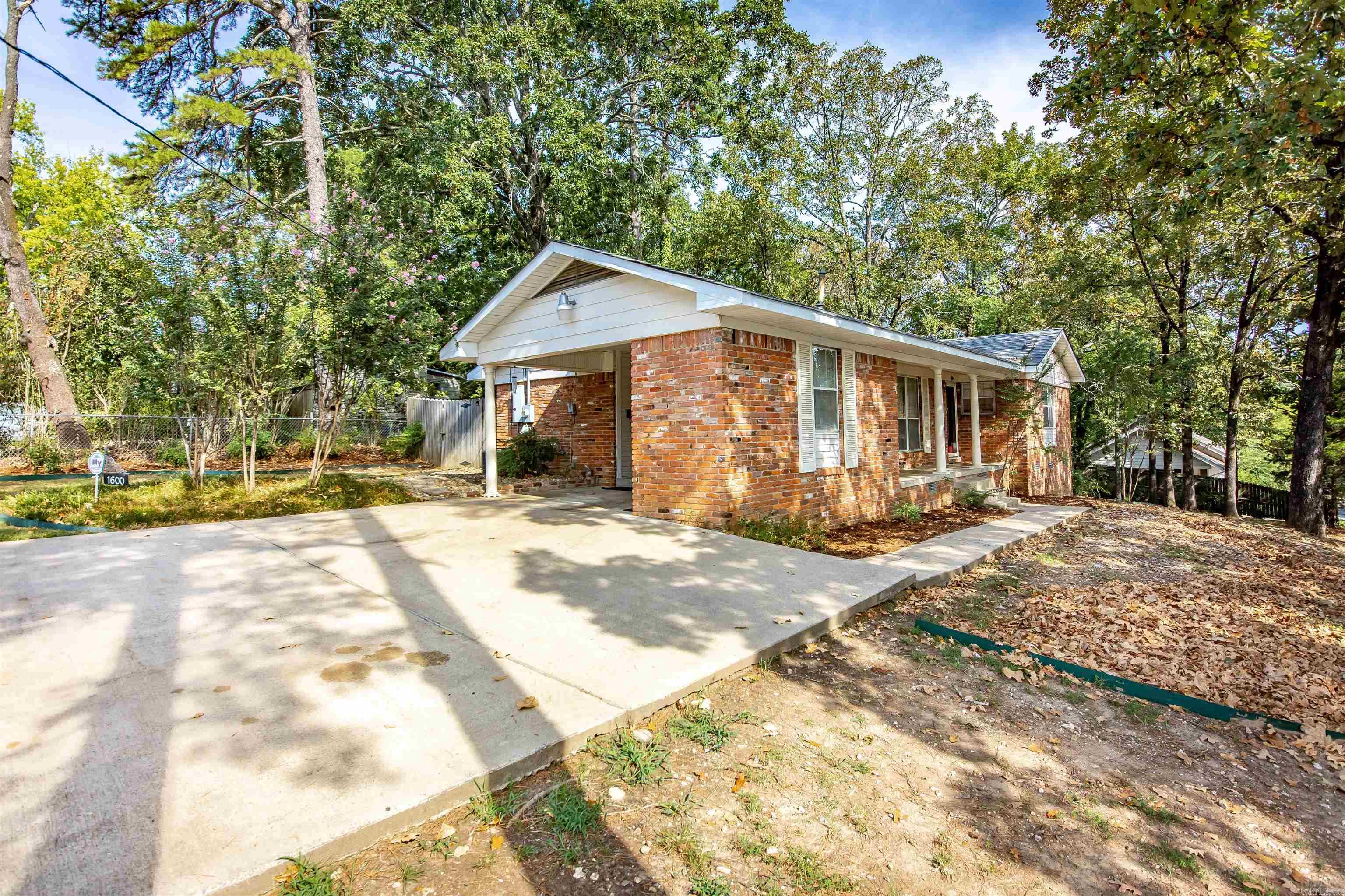 1600 Florida Avenue Property Photo 5