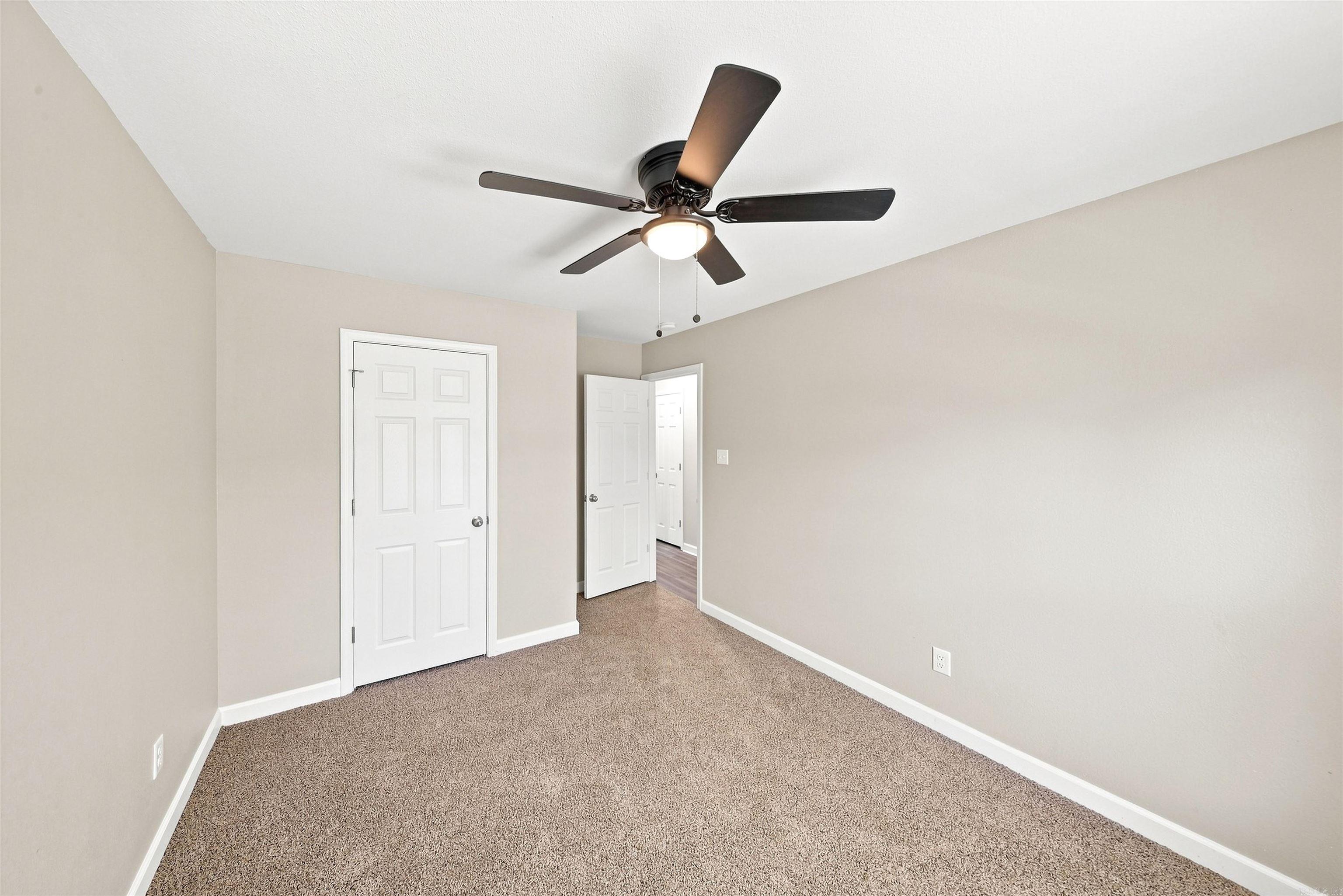 4209.5 Rogers St Property Photo 21
