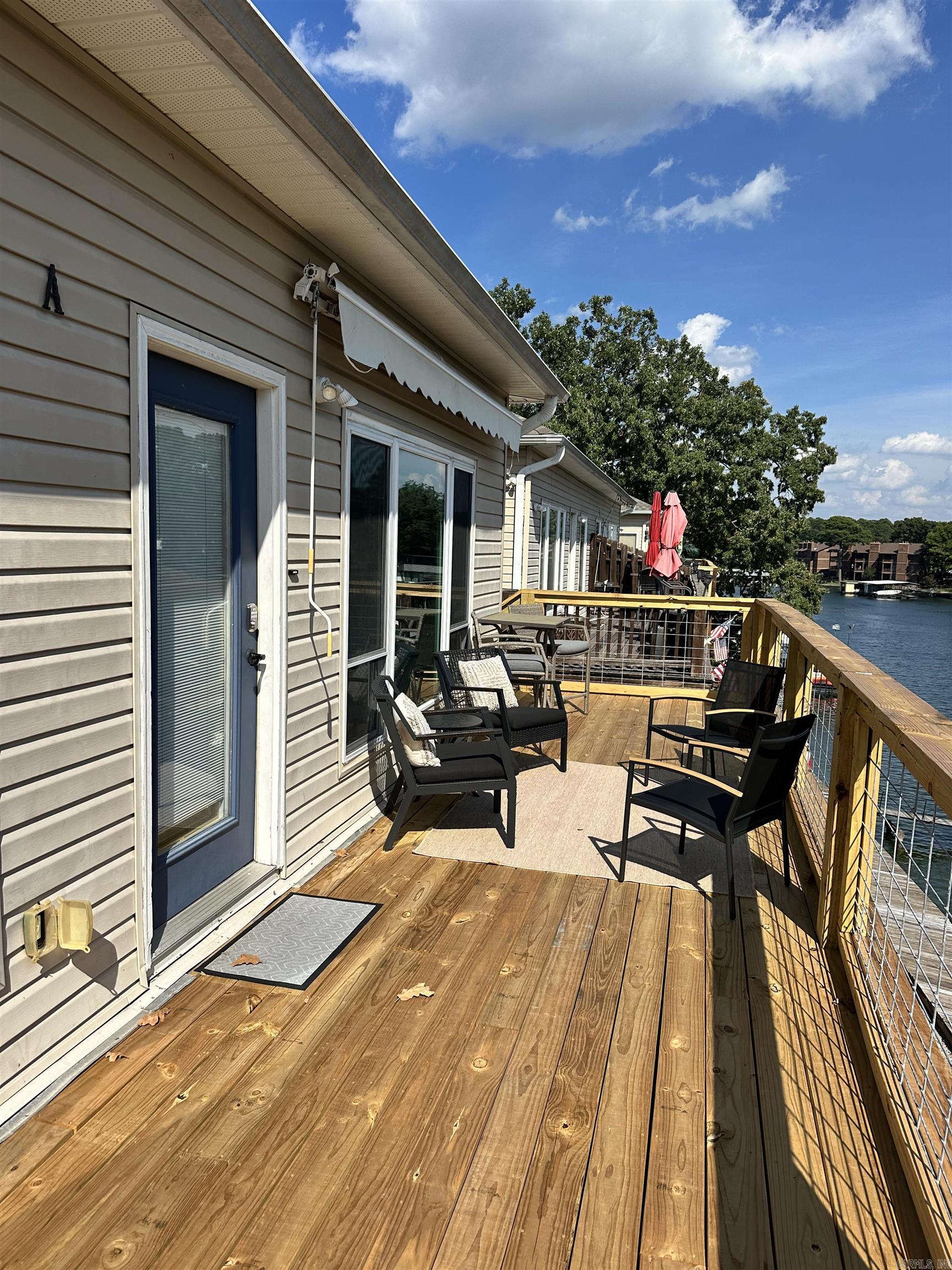 122 Chambers Point A Property Photo 1