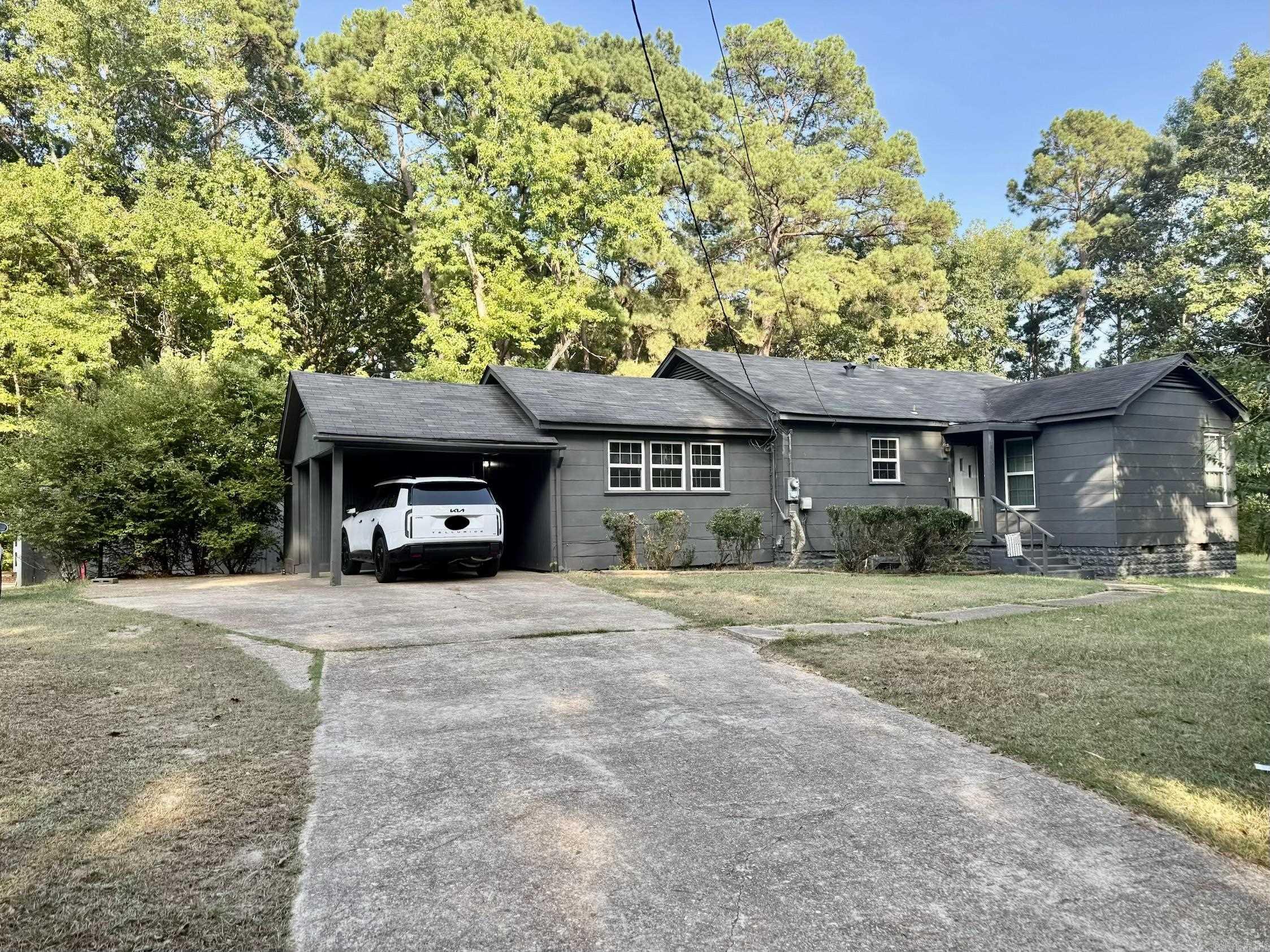 141 Bensberg Road Property Photo 1