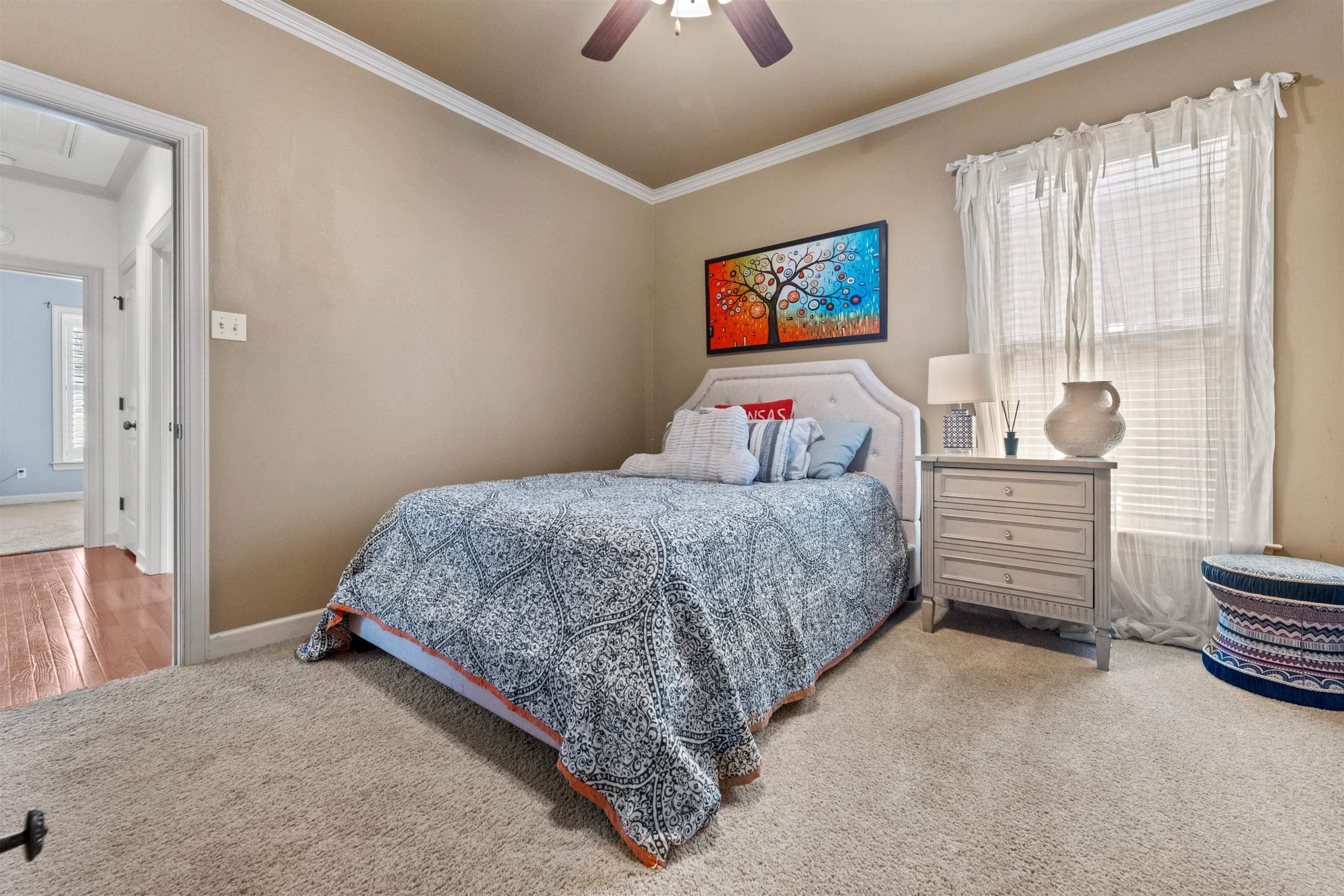 14 Epernay Cir Property Photo 7