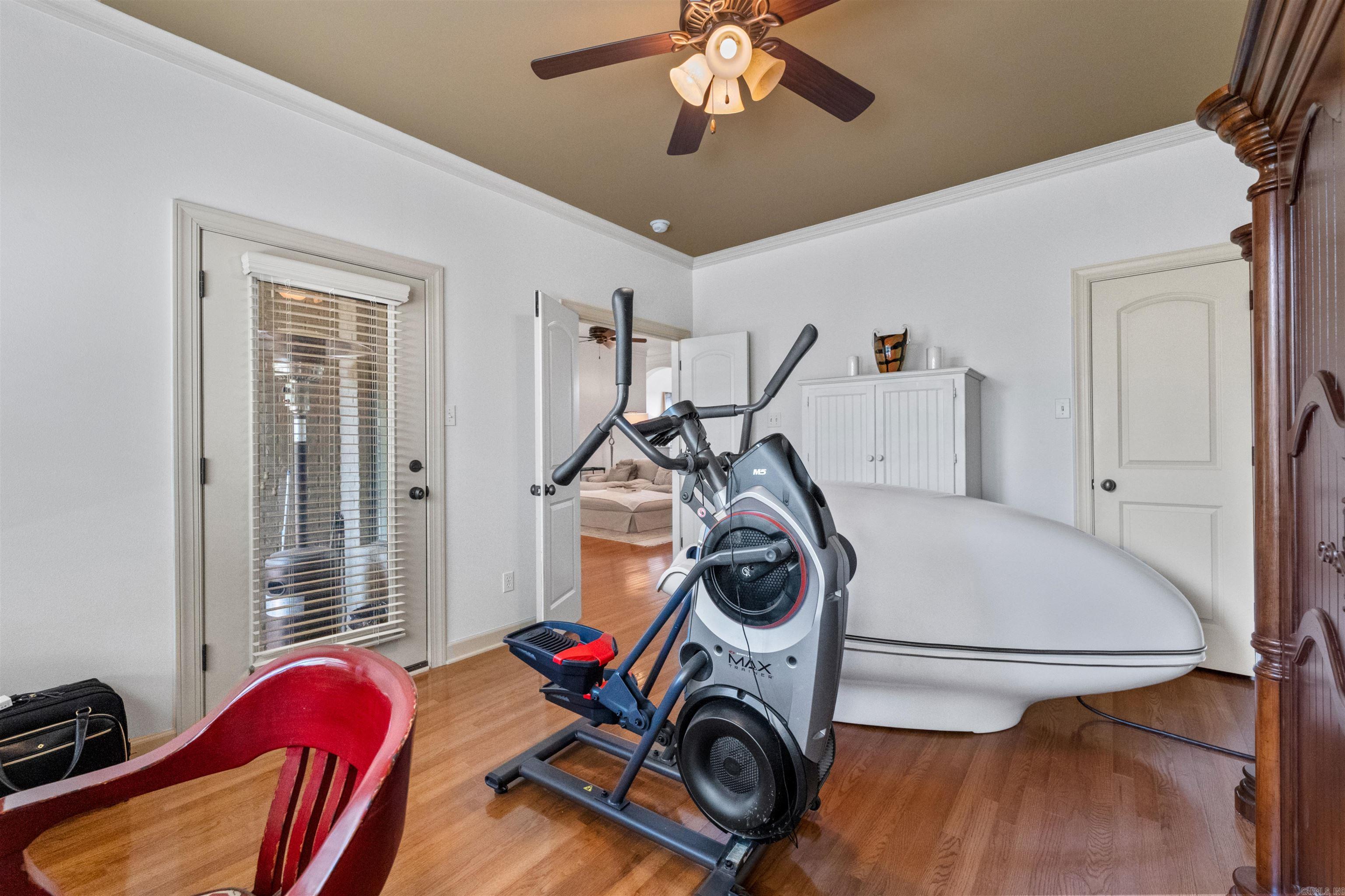 14 Epernay Cir Property Photo 10