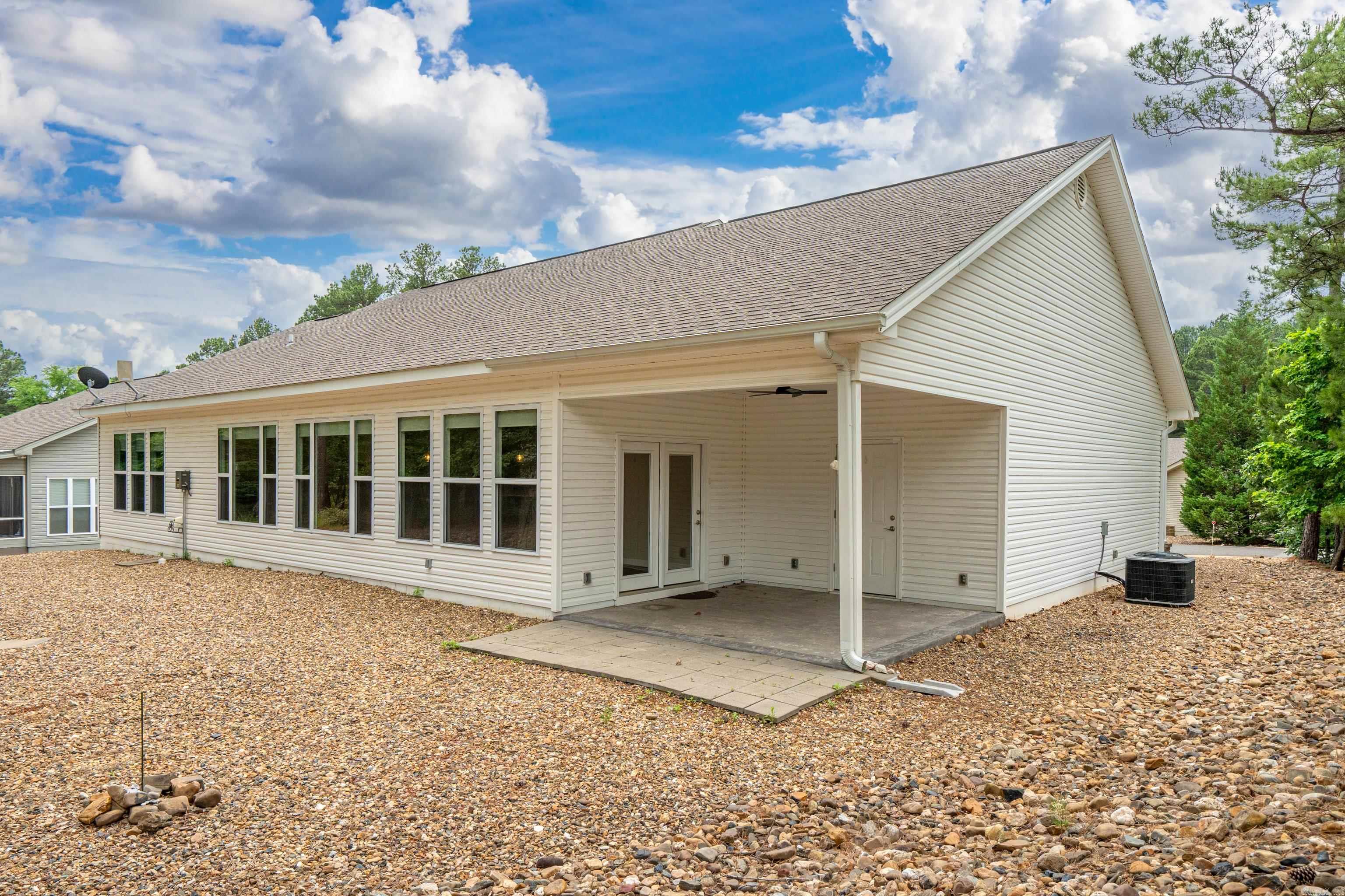 30 Jardin Way Property Photo 5