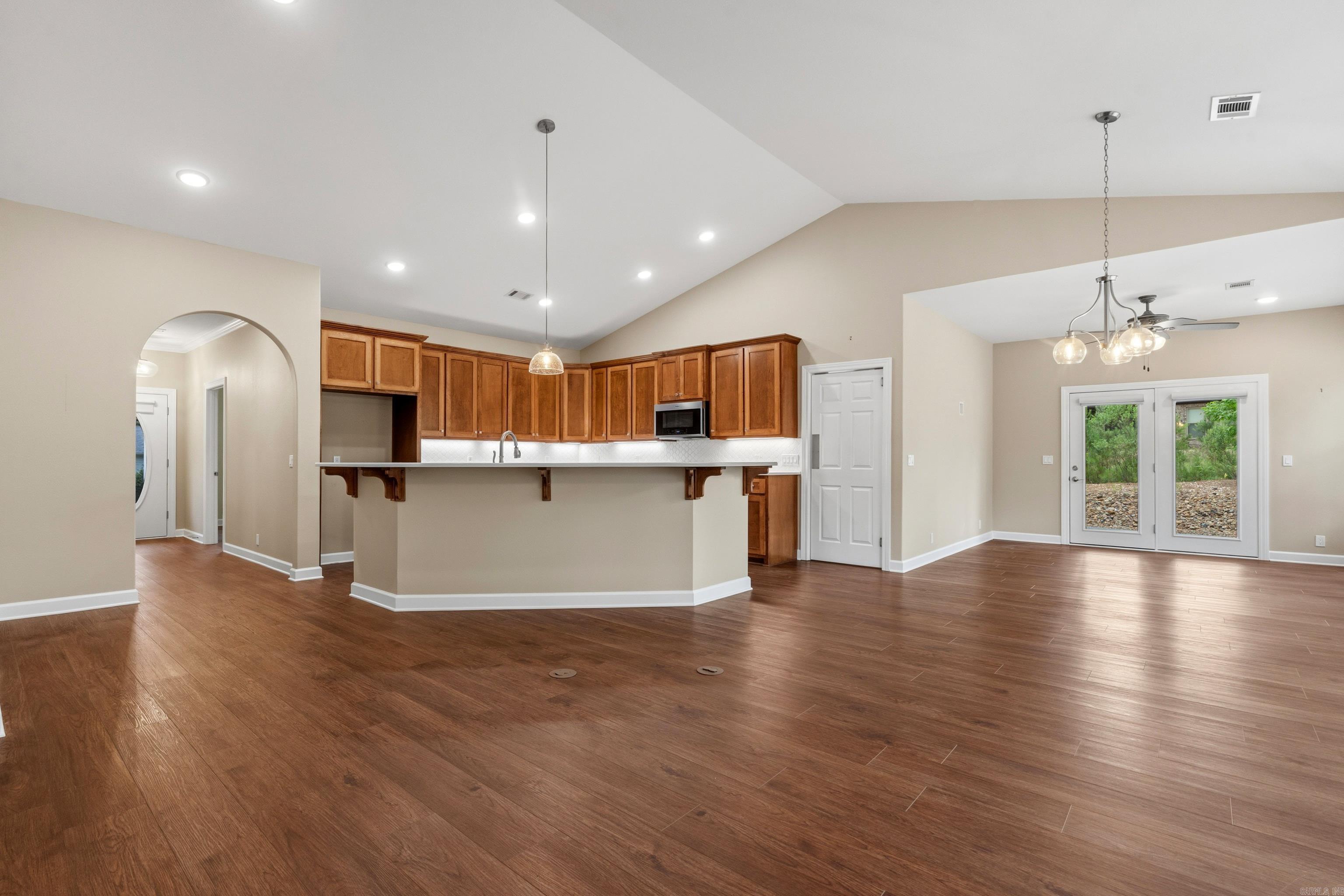 30 Jardin Way Property Photo 9