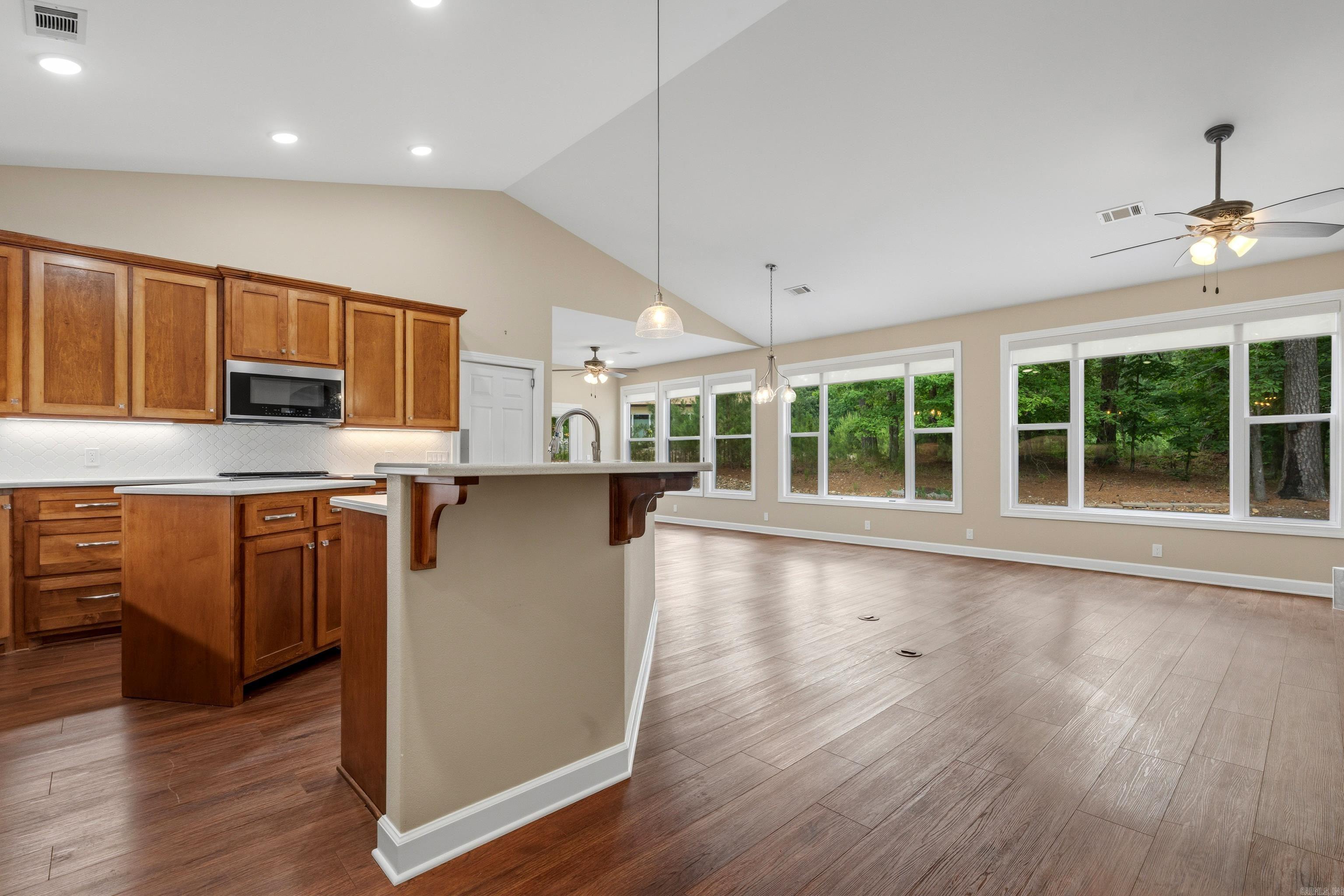 30 Jardin Way Property Photo 10