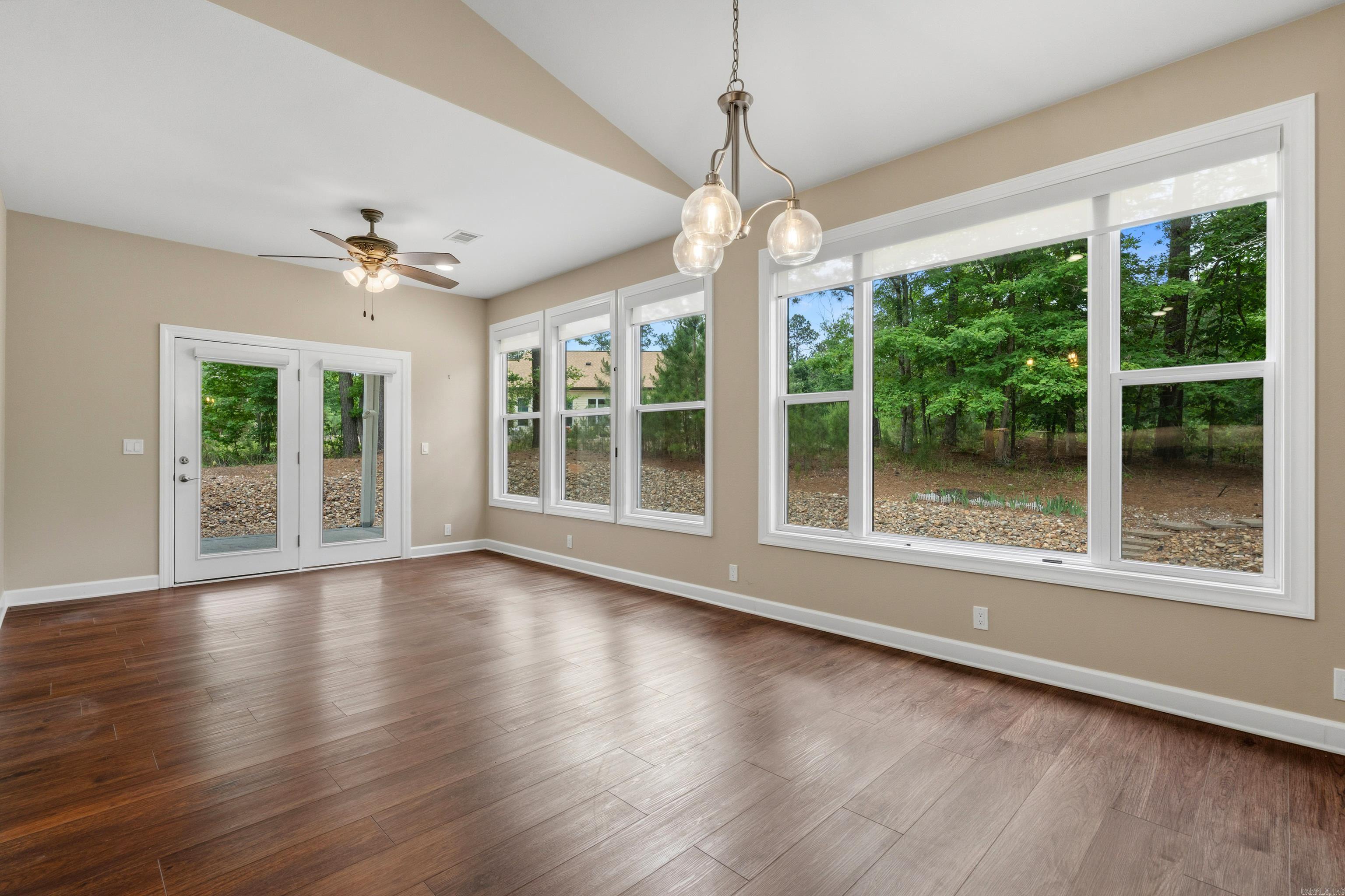 30 Jardin Way Property Photo 11