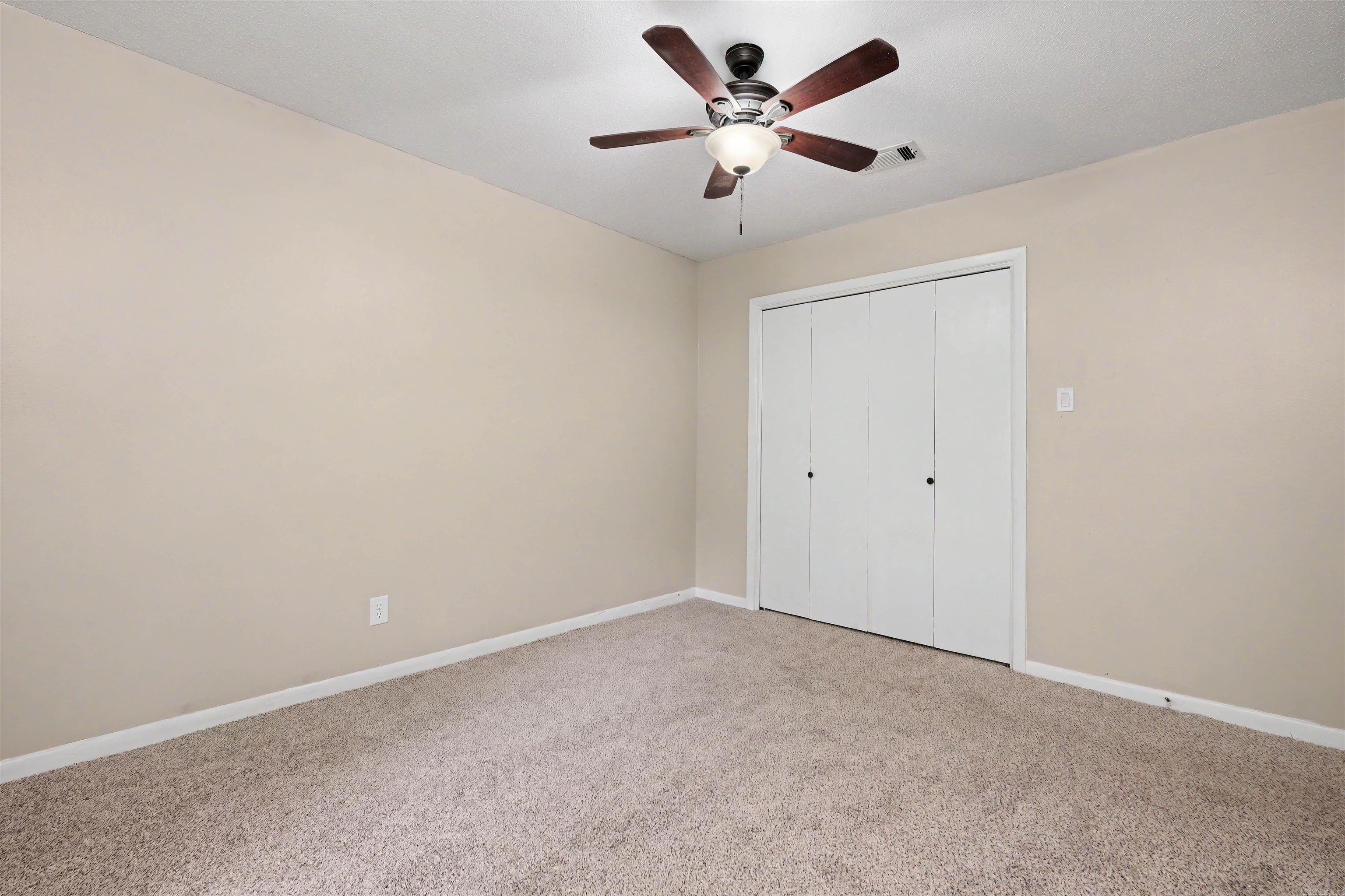 518 Green Mountain Circle 16 Property Photo 17