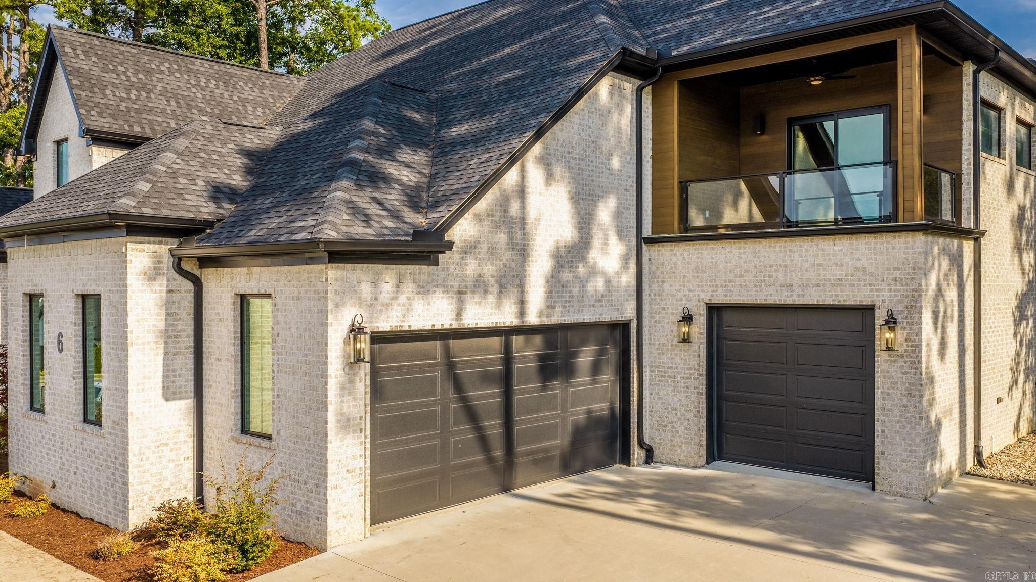 6 Haywood Ct Property Photo 3