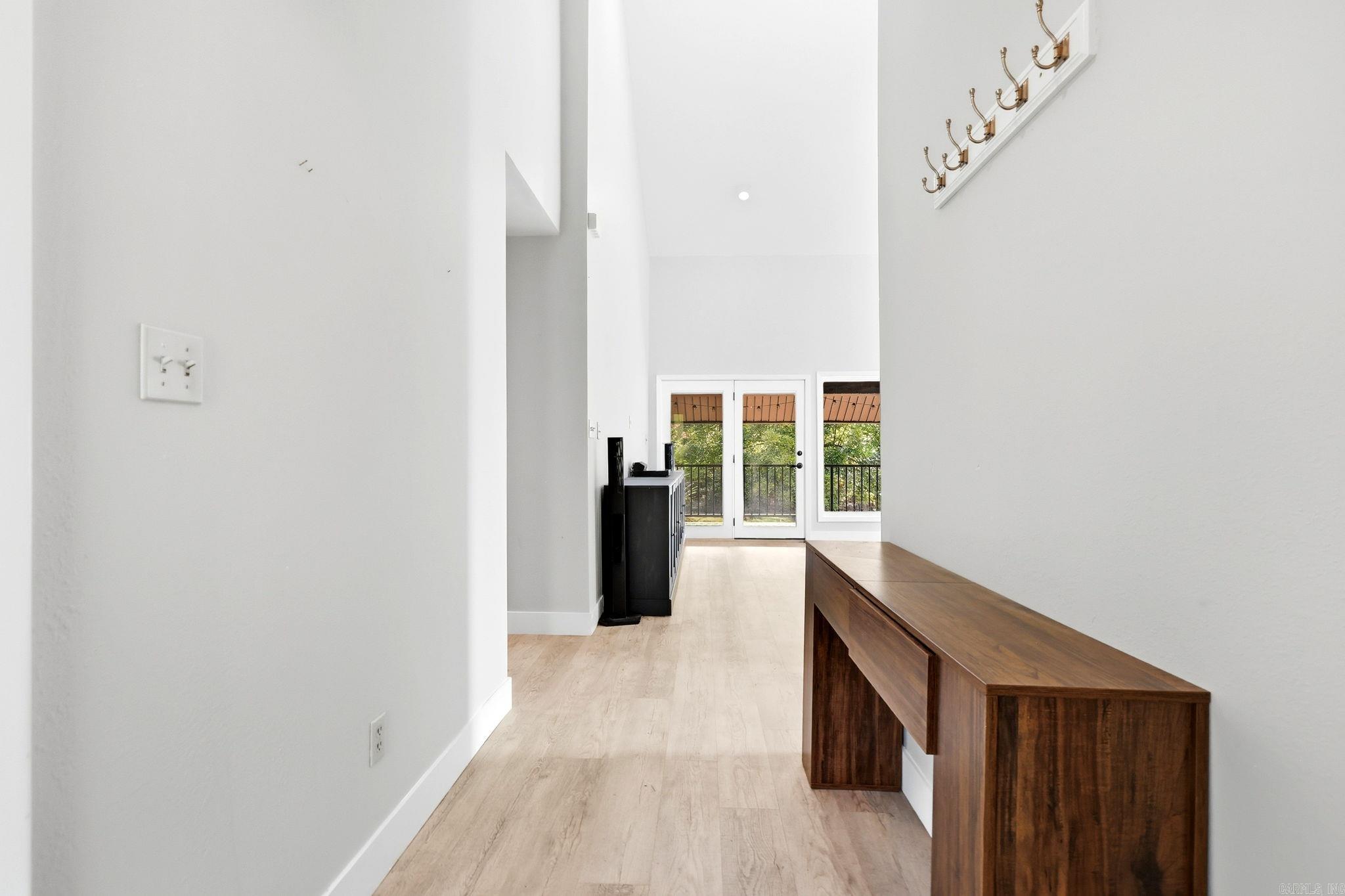 18 Robinwood Drive Property Photo 9