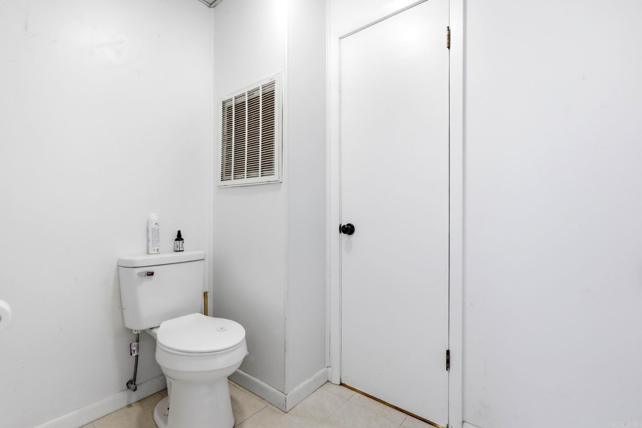 18 Robinwood Drive Property Photo 41