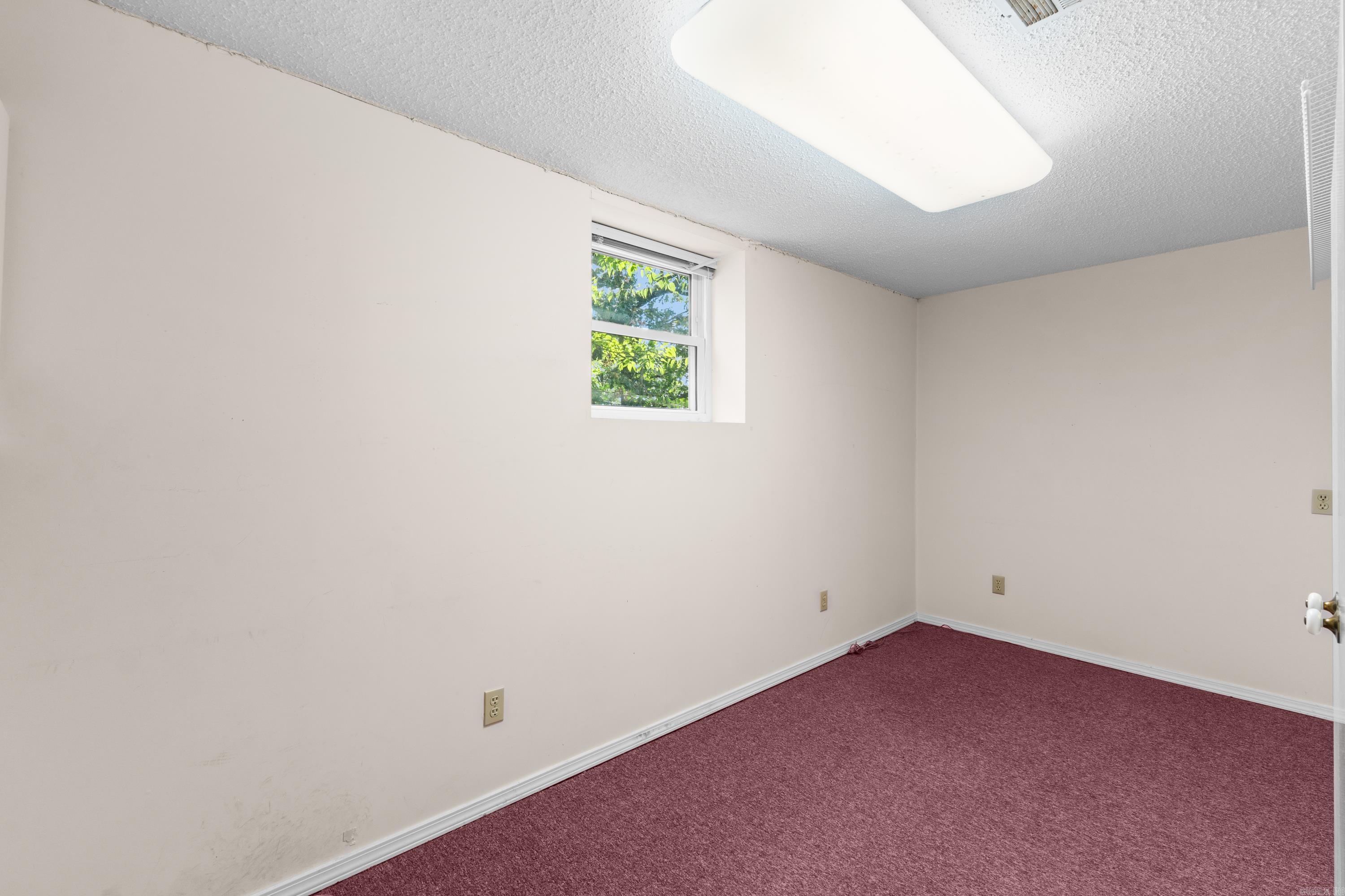 401 Westwood Drive Property Photo 27