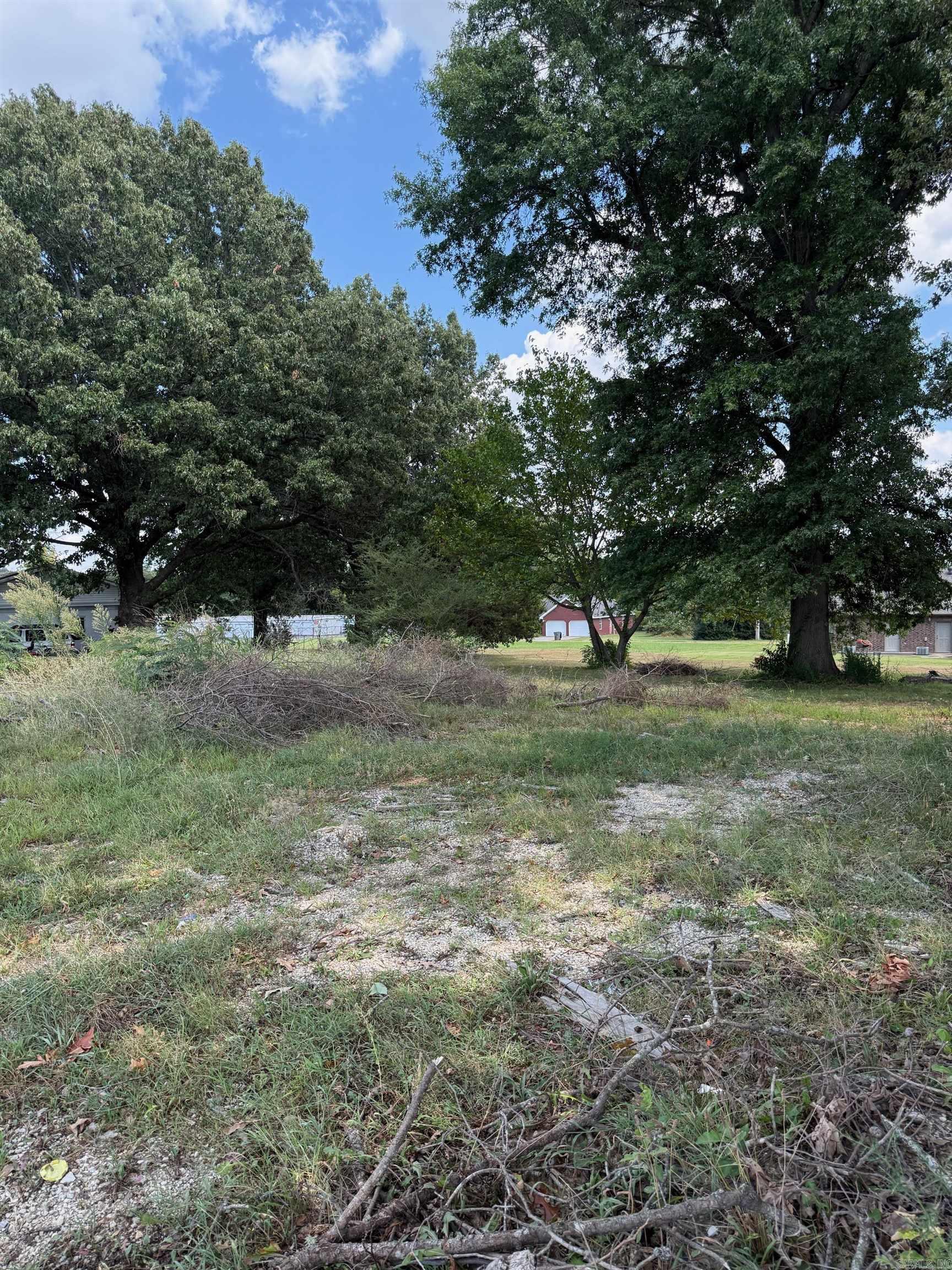 3901 & 3809 Linwood Drive Property Photo 2