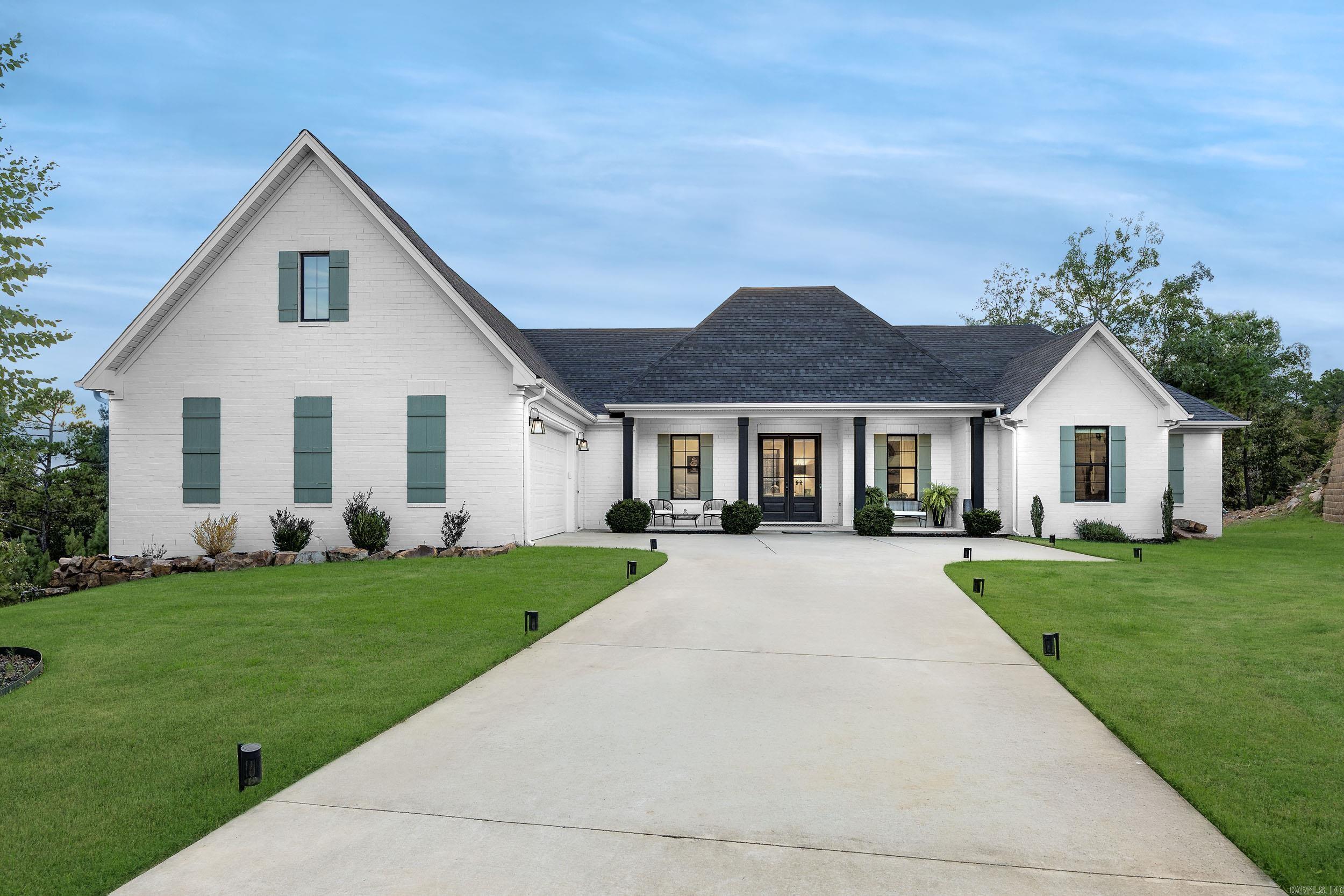 3 Eagle Cove Property Photo 1