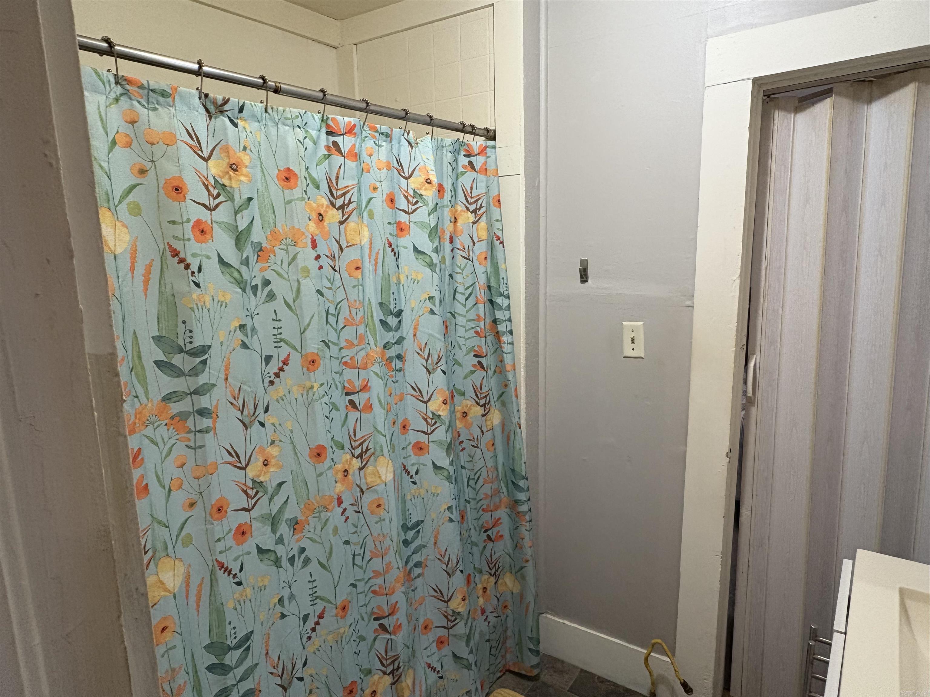 301 New York Avenue Property Photo 17