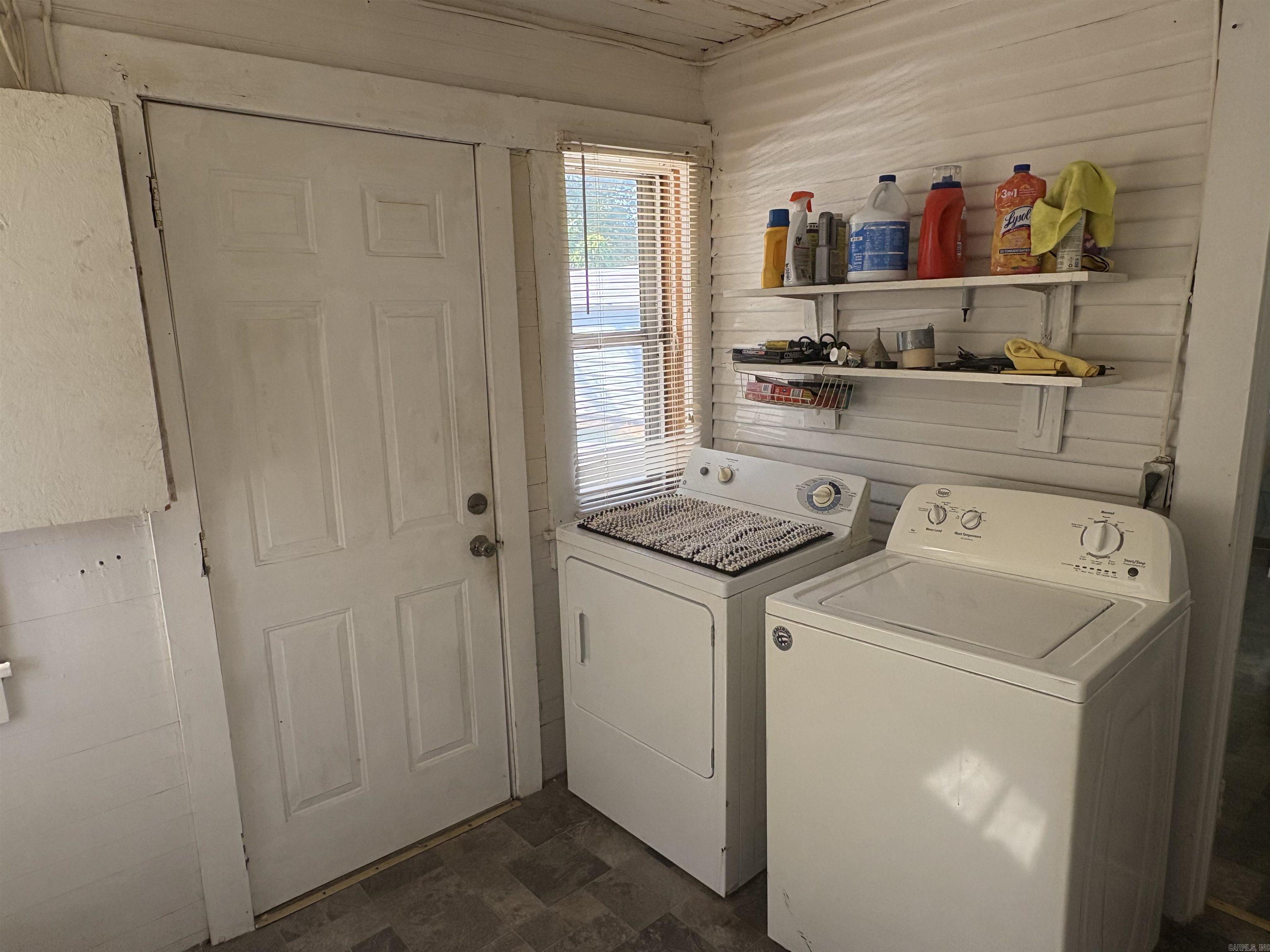 301 New York Avenue Property Photo 21